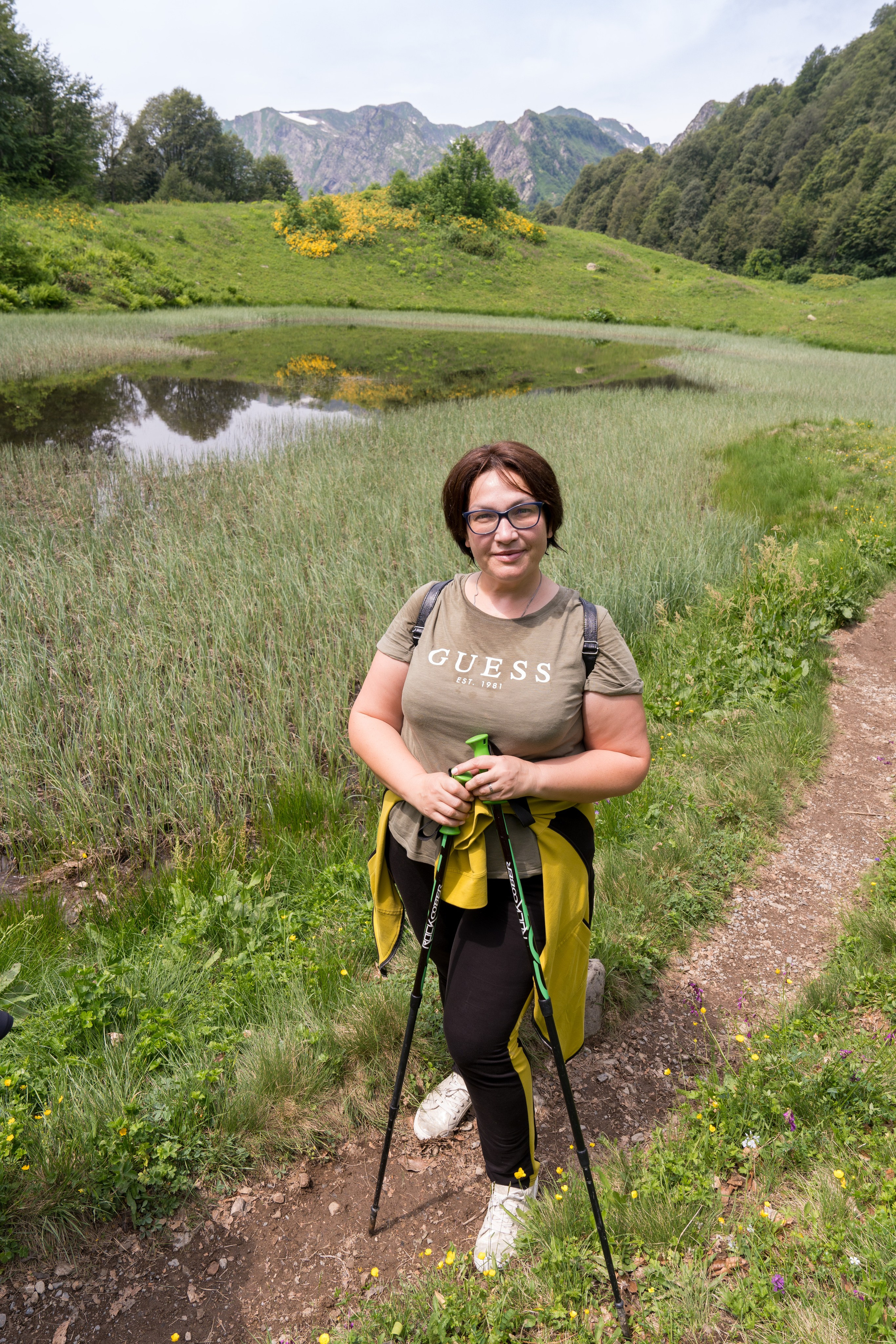 MICE мероприятие для компании «Доставка морем»: хайкинг к Ачипсинским водопадам. Репортажный фотограф в Красной Поляне и Сочи Павлюченко Екатерина