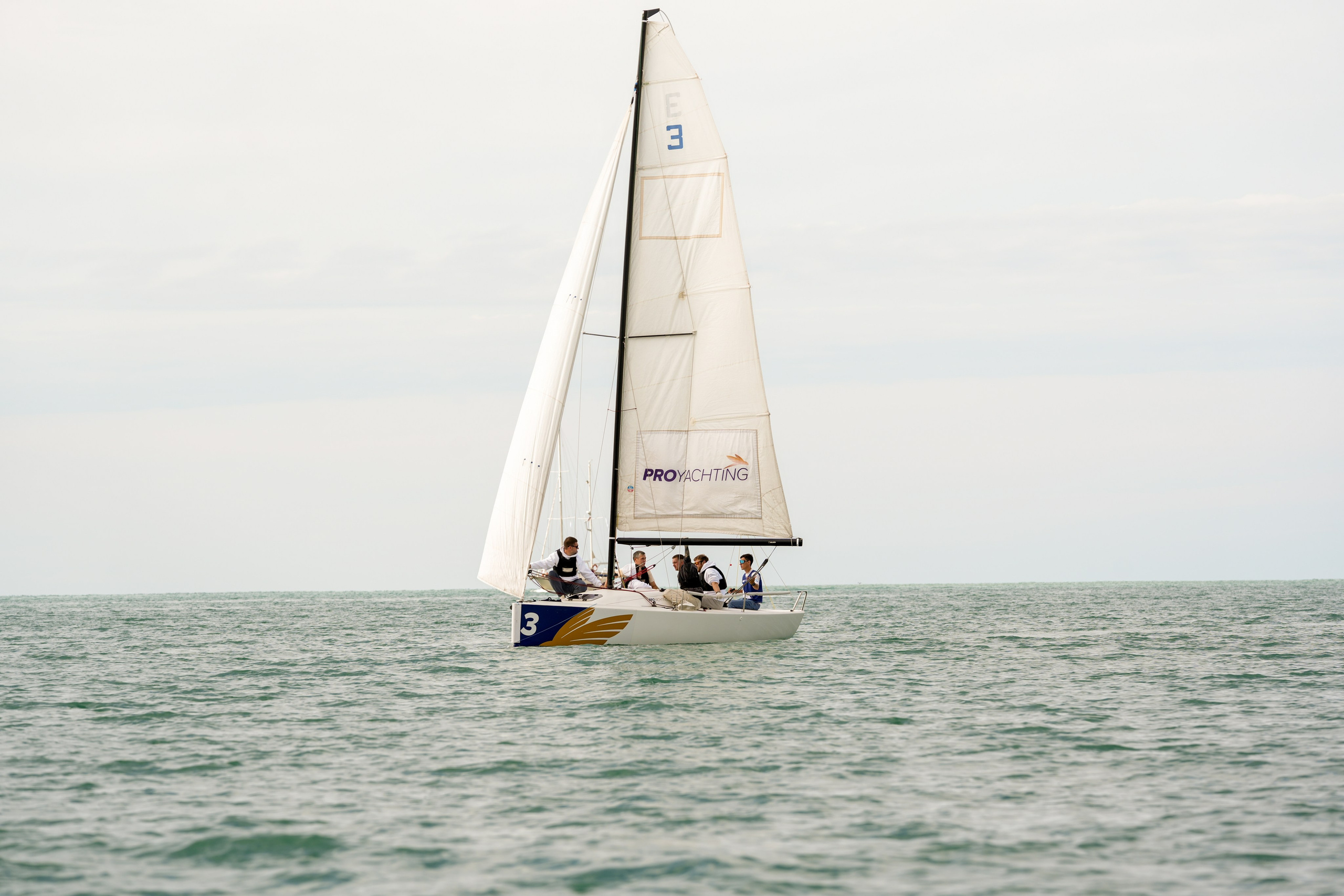 Яхтенная регата для компании Агрегатка. Репортажный фотограф в Красной Поляне и Сочи Павлюченко Екатерина