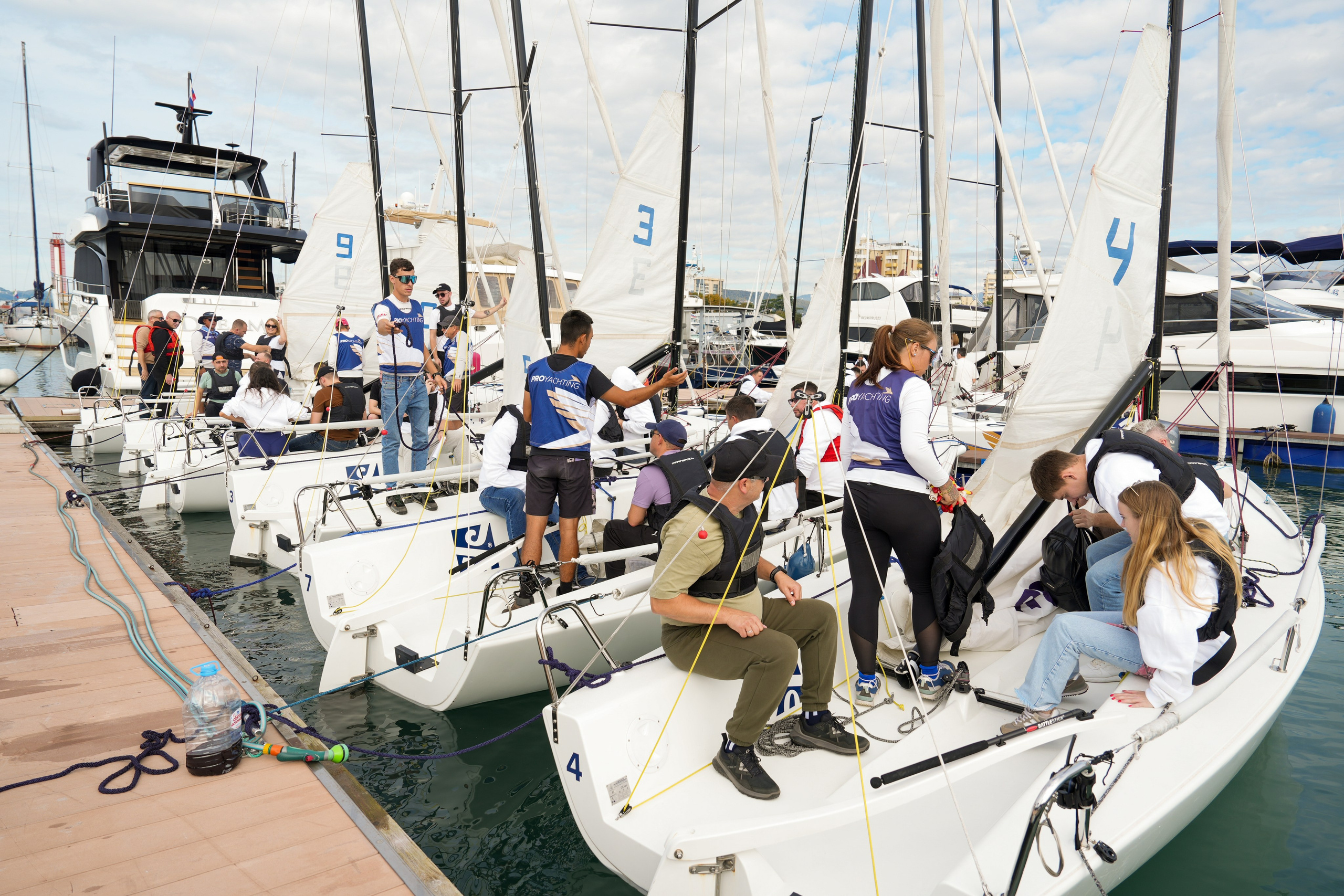 Яхтенная регата для компании Агрегатка. Репортажный фотограф в Красной Поляне и Сочи Павлюченко Екатерина