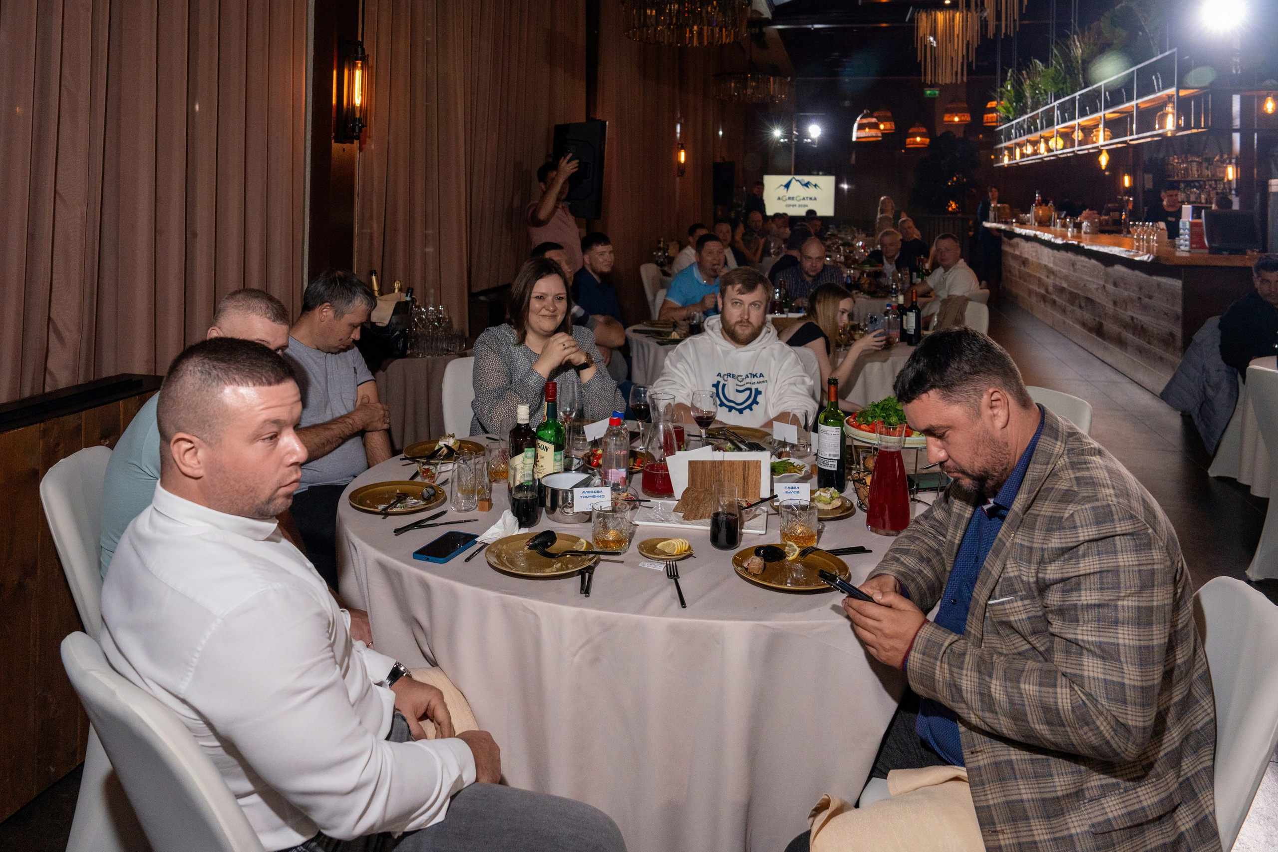 Гала-ужин для компании «Agregatka». Репортажный фотограф в Красной Поляне и Сочи Павлюченко Екатерина