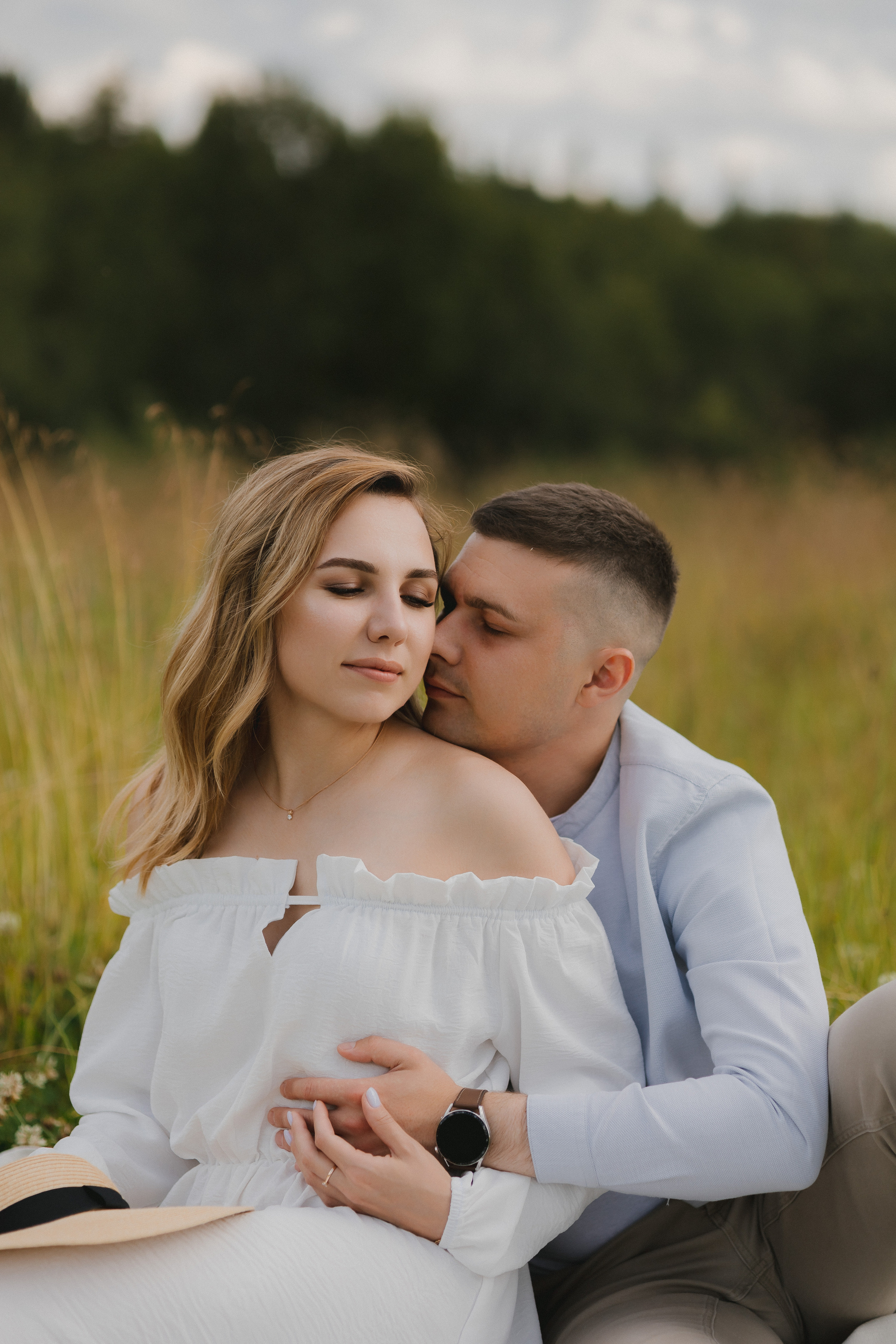 Летнее лавстори в полях. Фотограф и видеограф в Мурманске, Москве Екатерина Нечаева