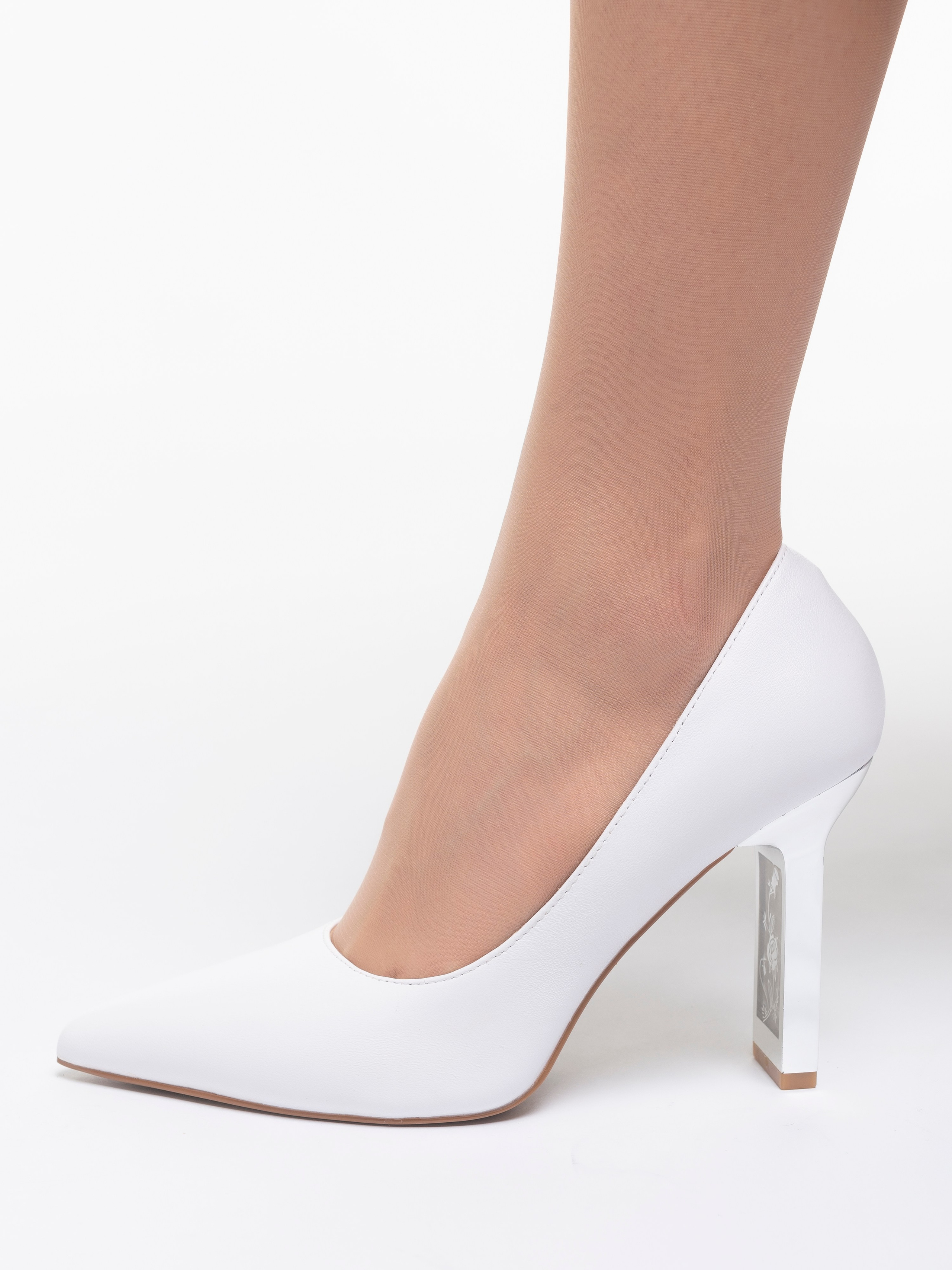 КАТАЛОГ ОБУВИ ОТ KARI. Фотограф