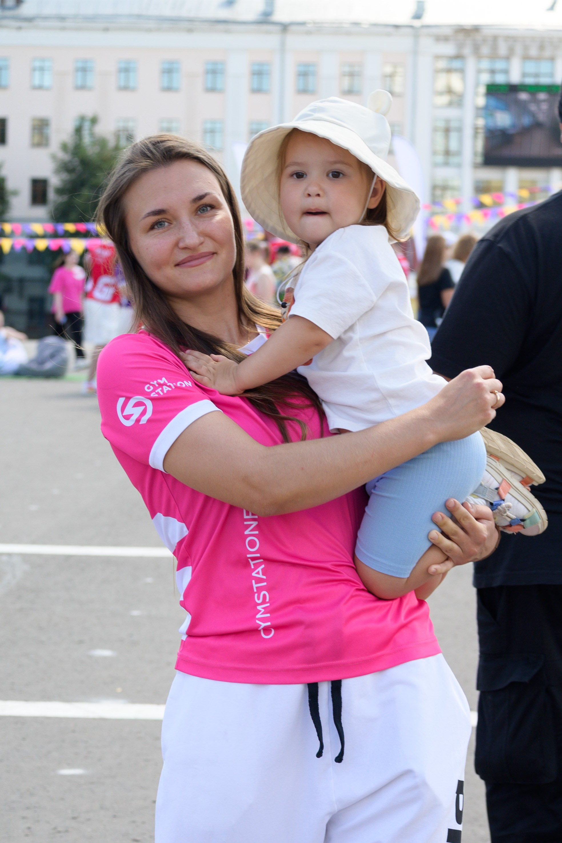 Семейный фитнес-фестиваль «Живи ярко»