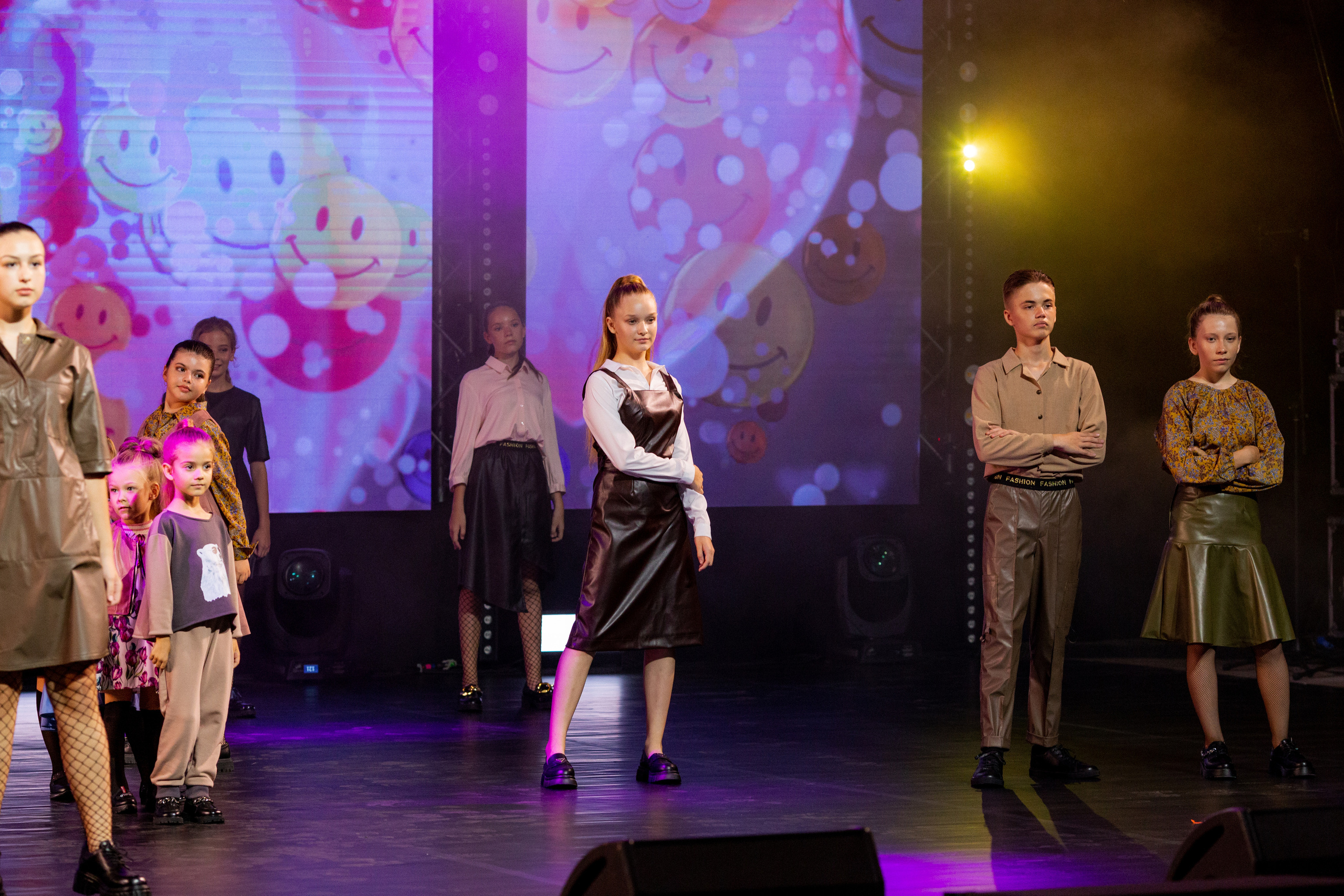 Показ МОСТ Сочи-2023. Семейный и детский фотограф Эльвира Билибина