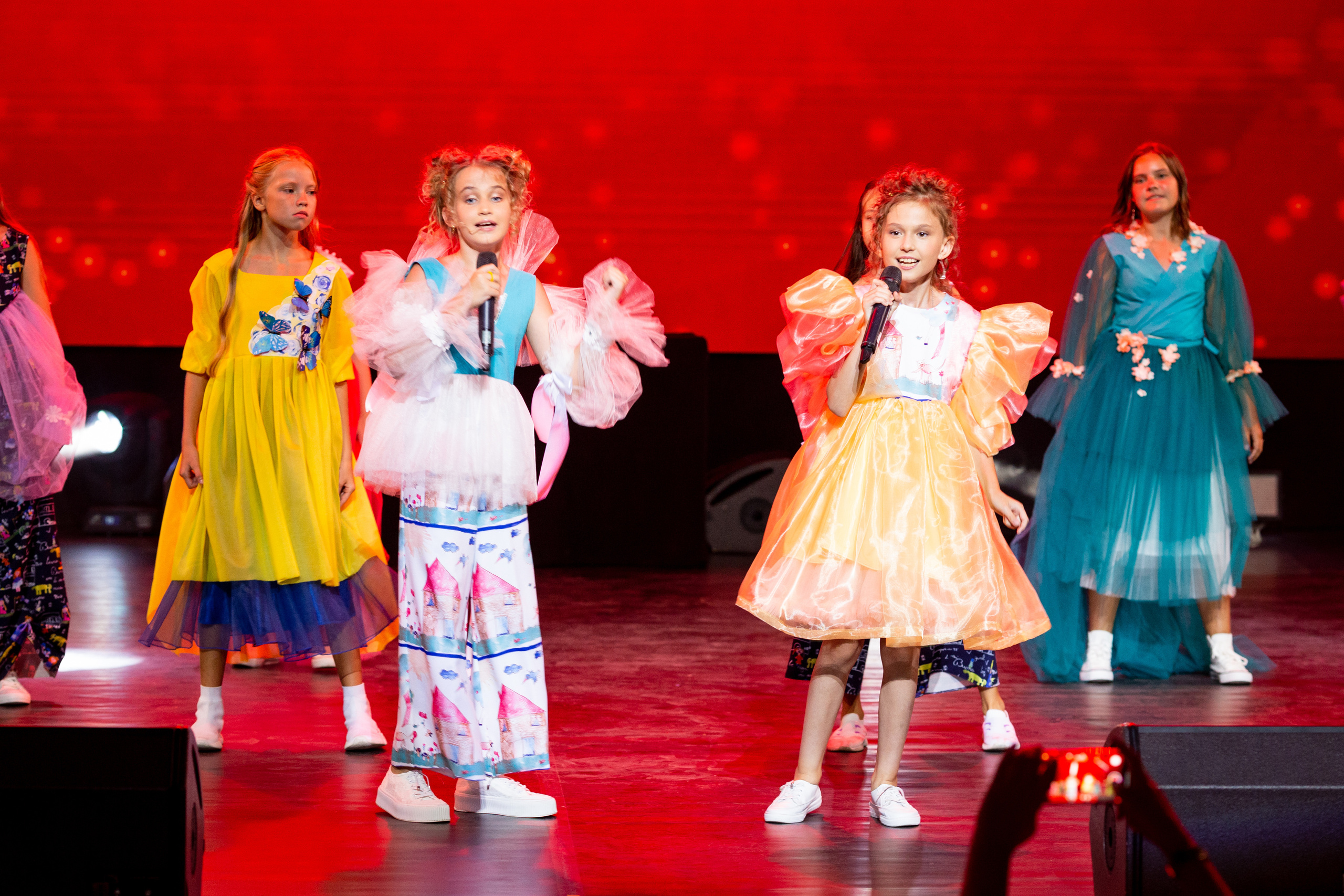 Показ МОСТ Сочи-2023. Семейный и детский фотограф Эльвира Билибина