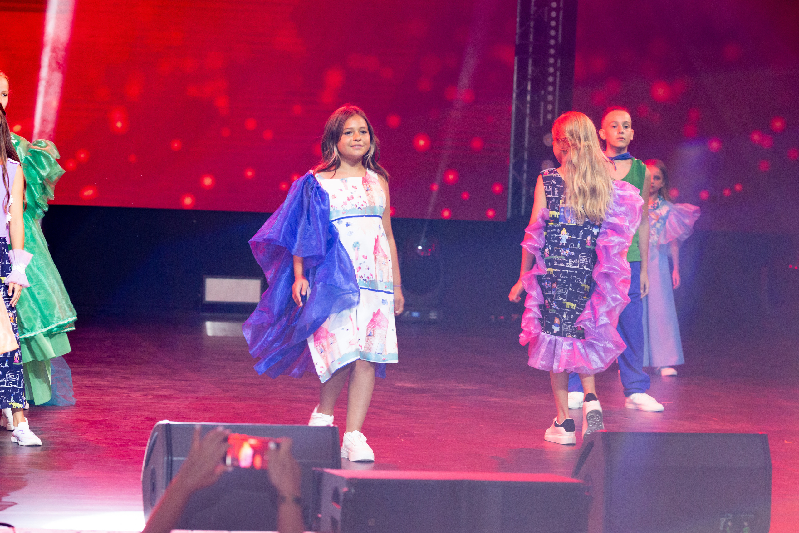 Показ МОСТ Сочи-2023. Семейный и детский фотограф Эльвира Билибина