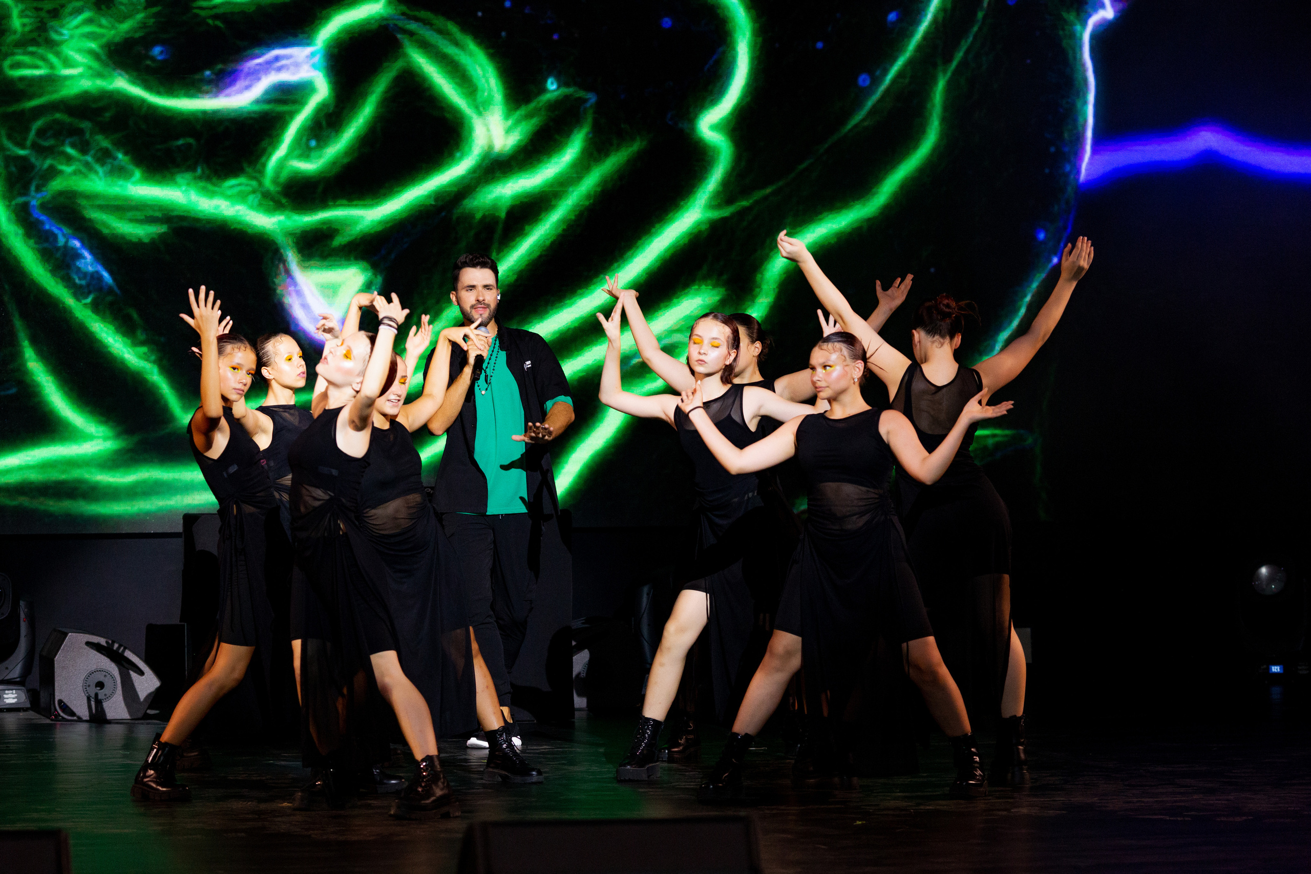 Показ МОСТ Сочи-2023. Семейный и детский фотограф Эльвира Билибина