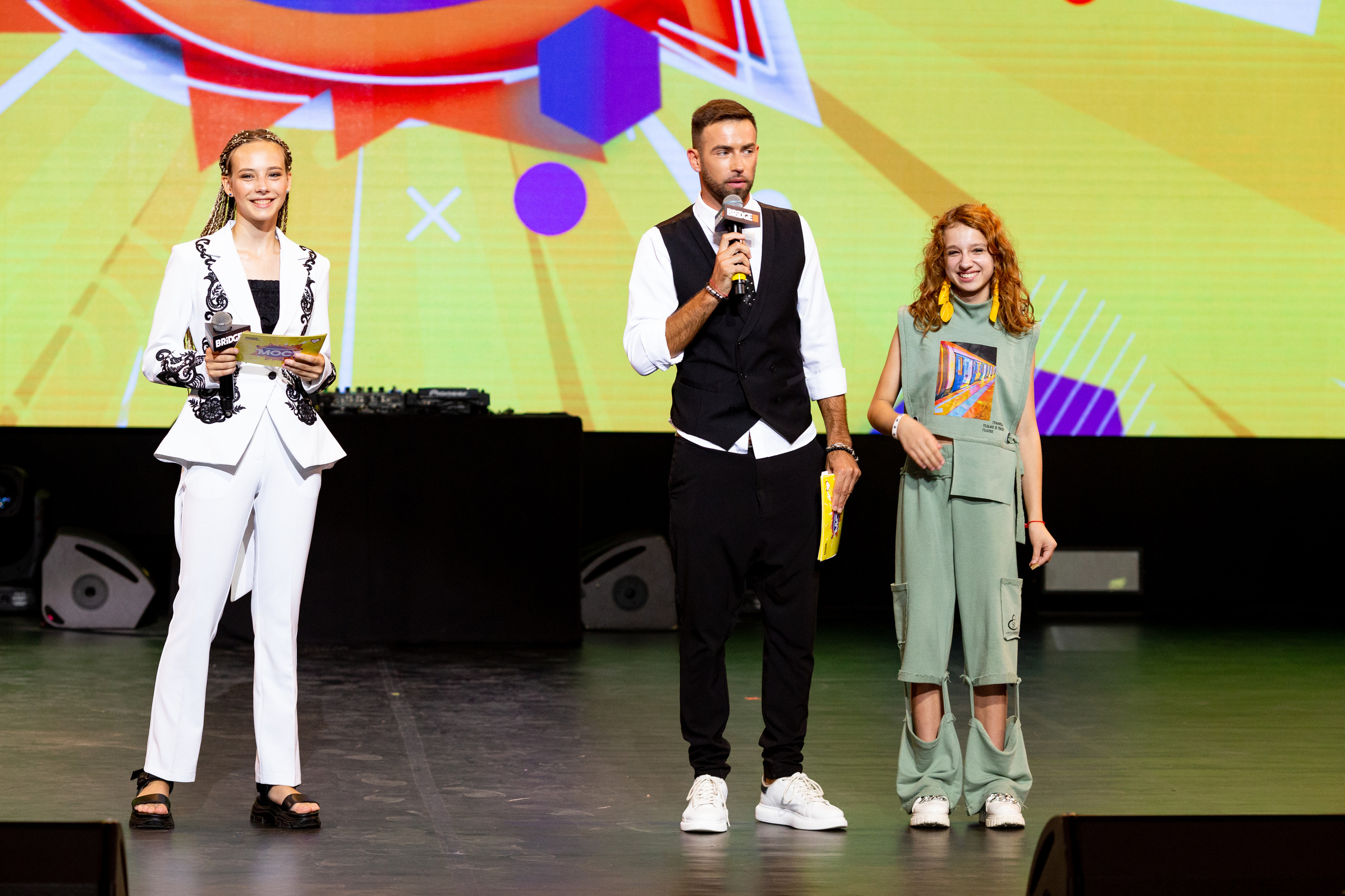 Показ МОСТ Сочи-2023. Семейный и детский фотограф Эльвира Билибина