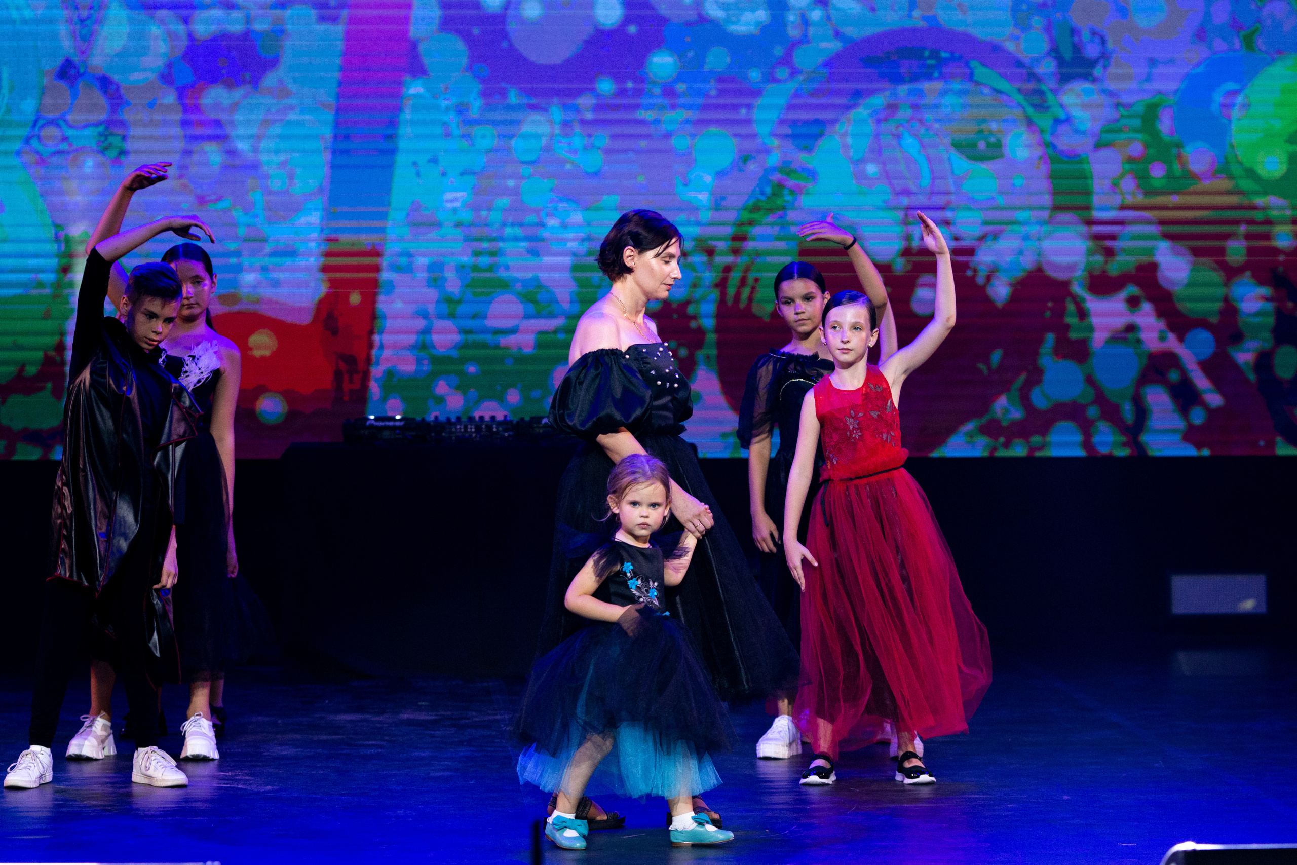 Показ МОСТ Сочи-2023. Семейный и детский фотограф Эльвира Билибина