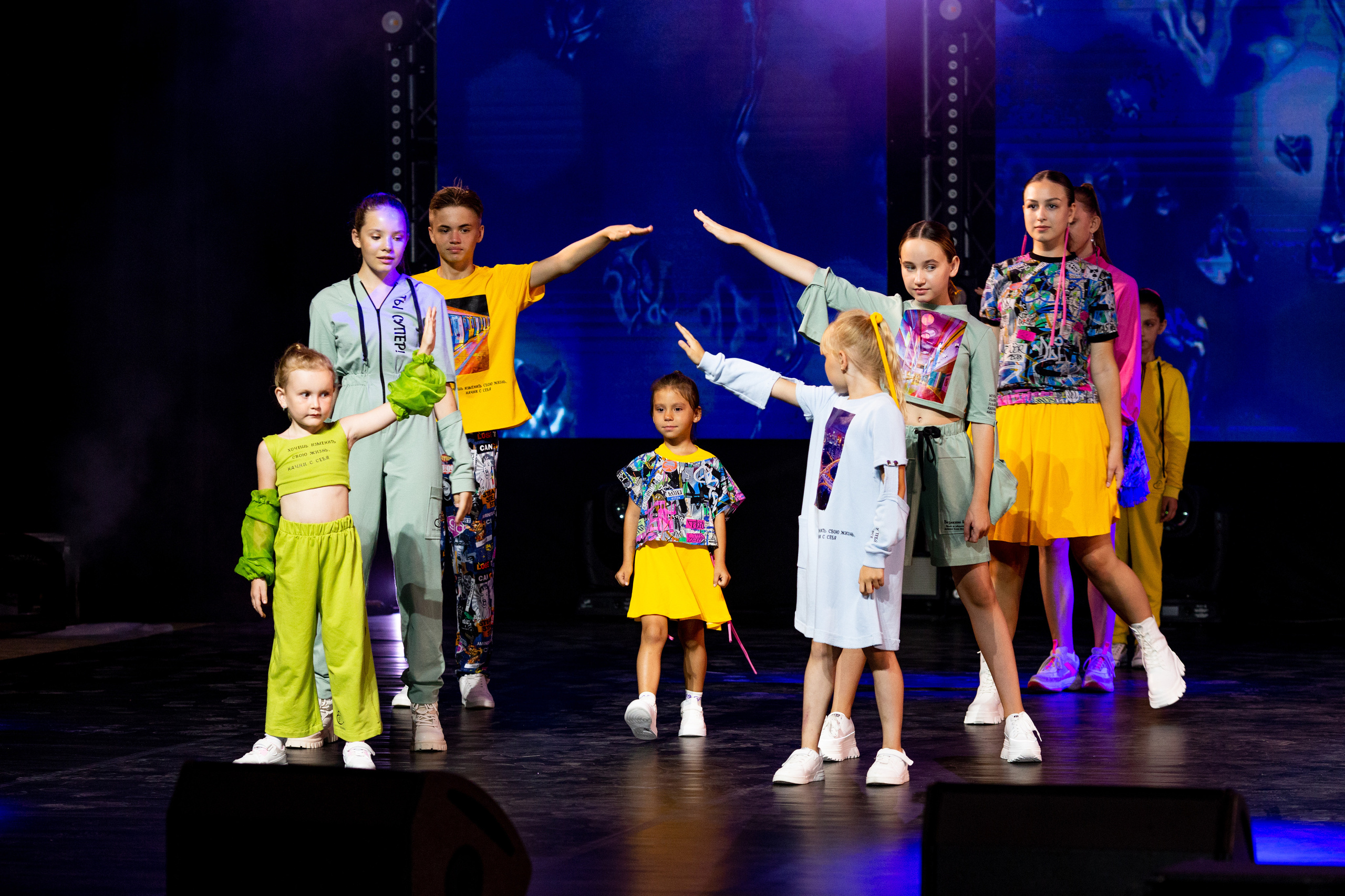 Показ МОСТ Сочи-2023. Семейный и детский фотограф Эльвира Билибина