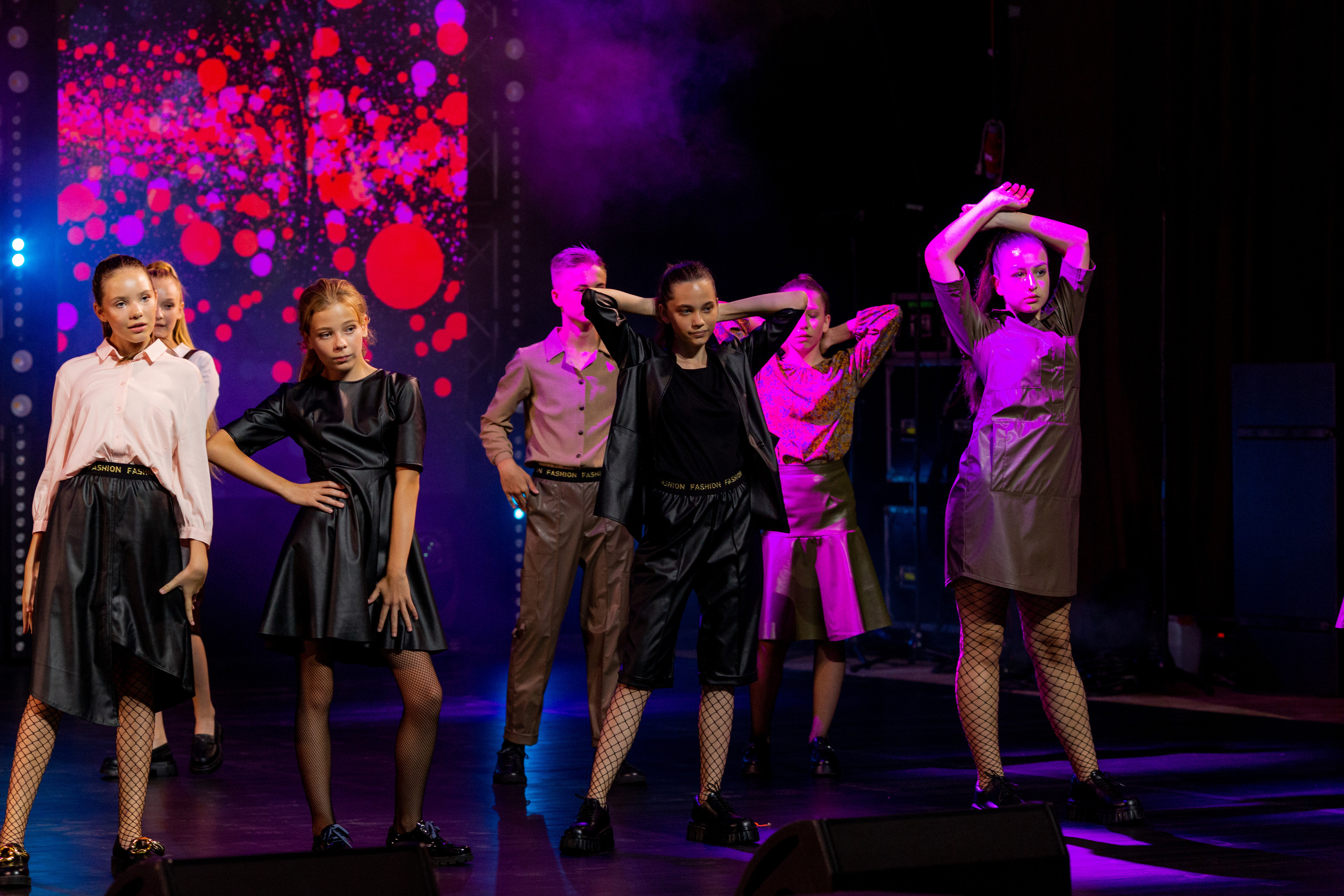 Показ МОСТ Сочи-2023. Семейный и детский фотограф Эльвира Билибина