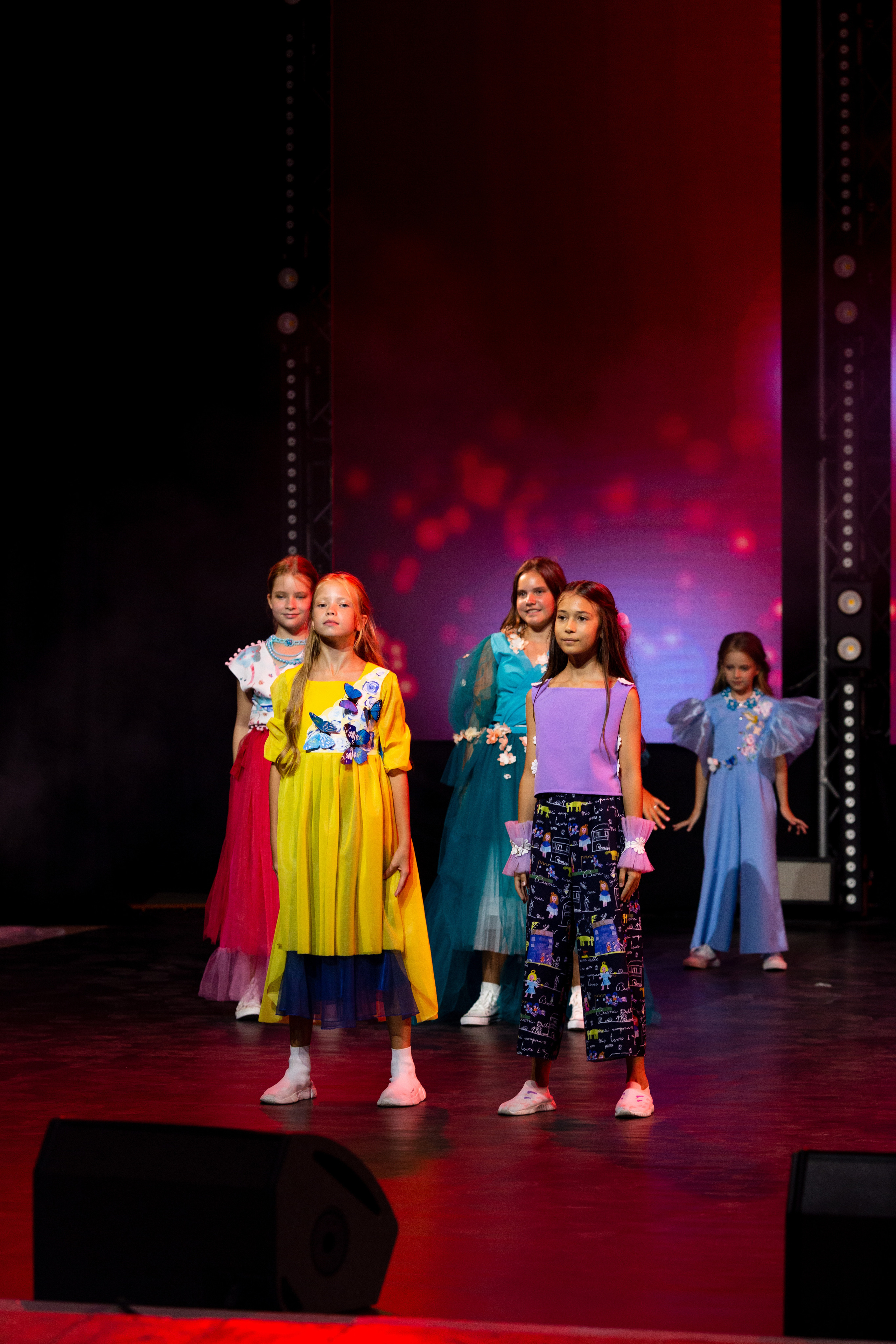 Показ МОСТ Сочи-2023. Семейный и детский фотограф Эльвира Билибина