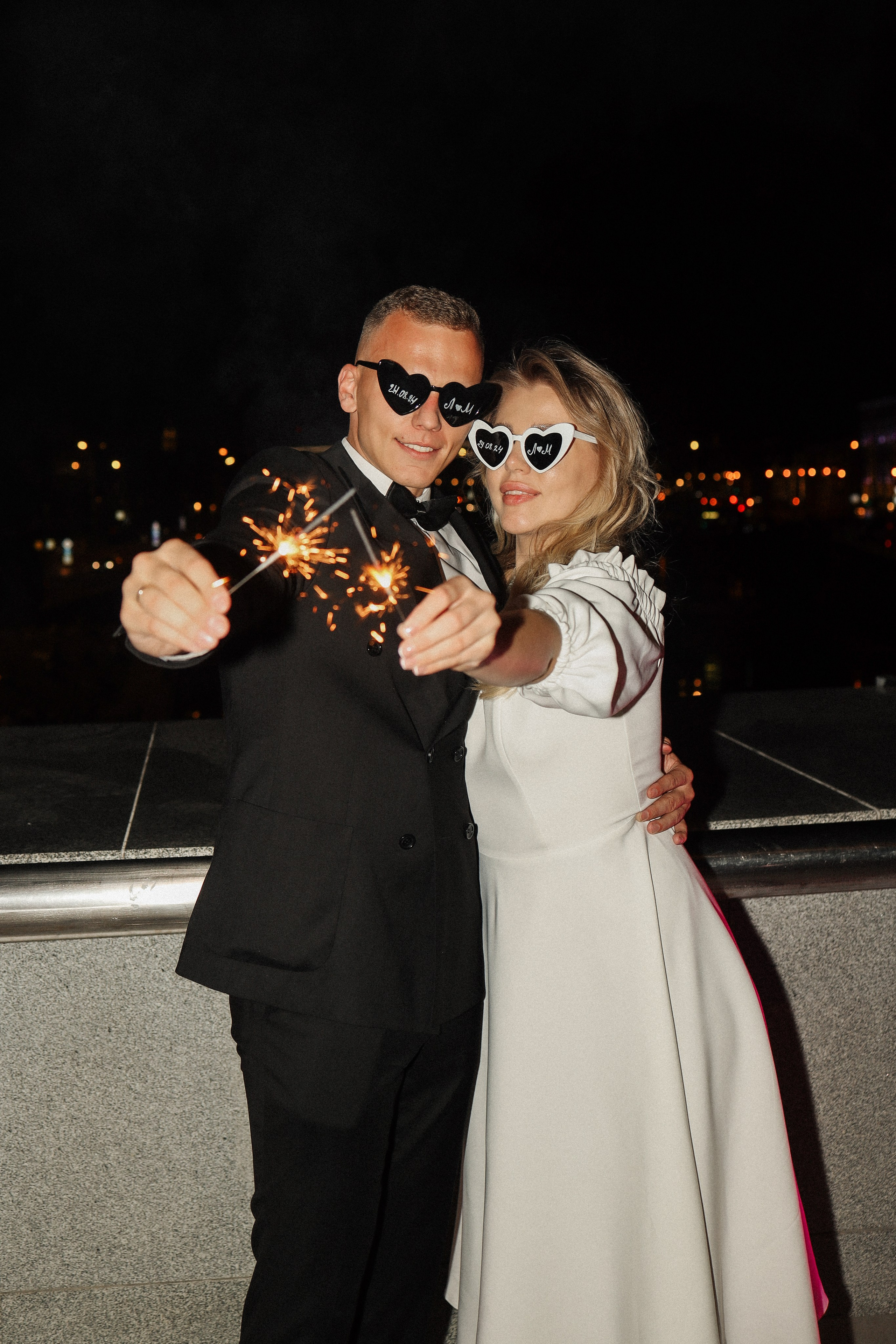 М. + Л.  Роспись в МФЦ, прогулка по ночной Москве. Семейный и lovestory фотограф в Москве Светлана Коняхина