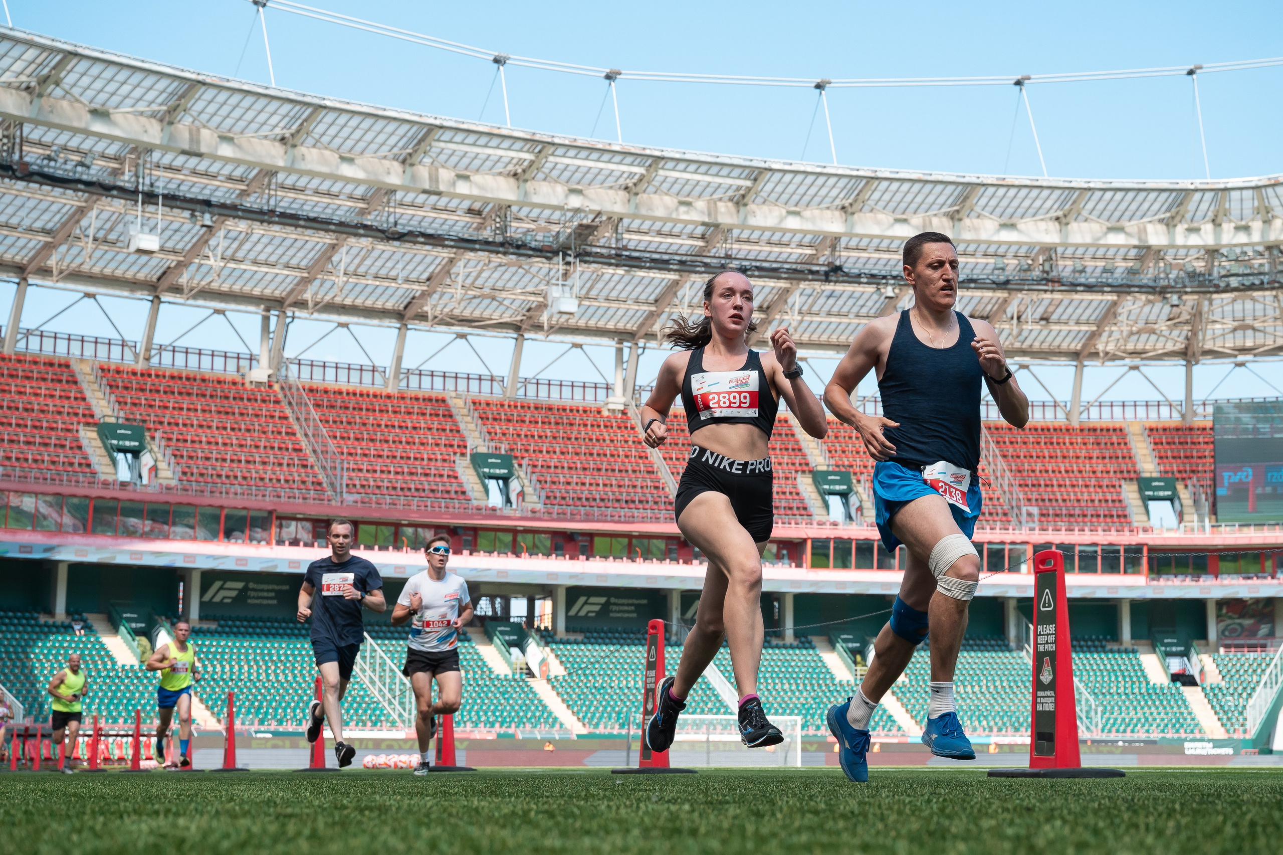 Reportaje fotográfico deportivo. Fotógrafos Daria y Dmitry Arsentyevs