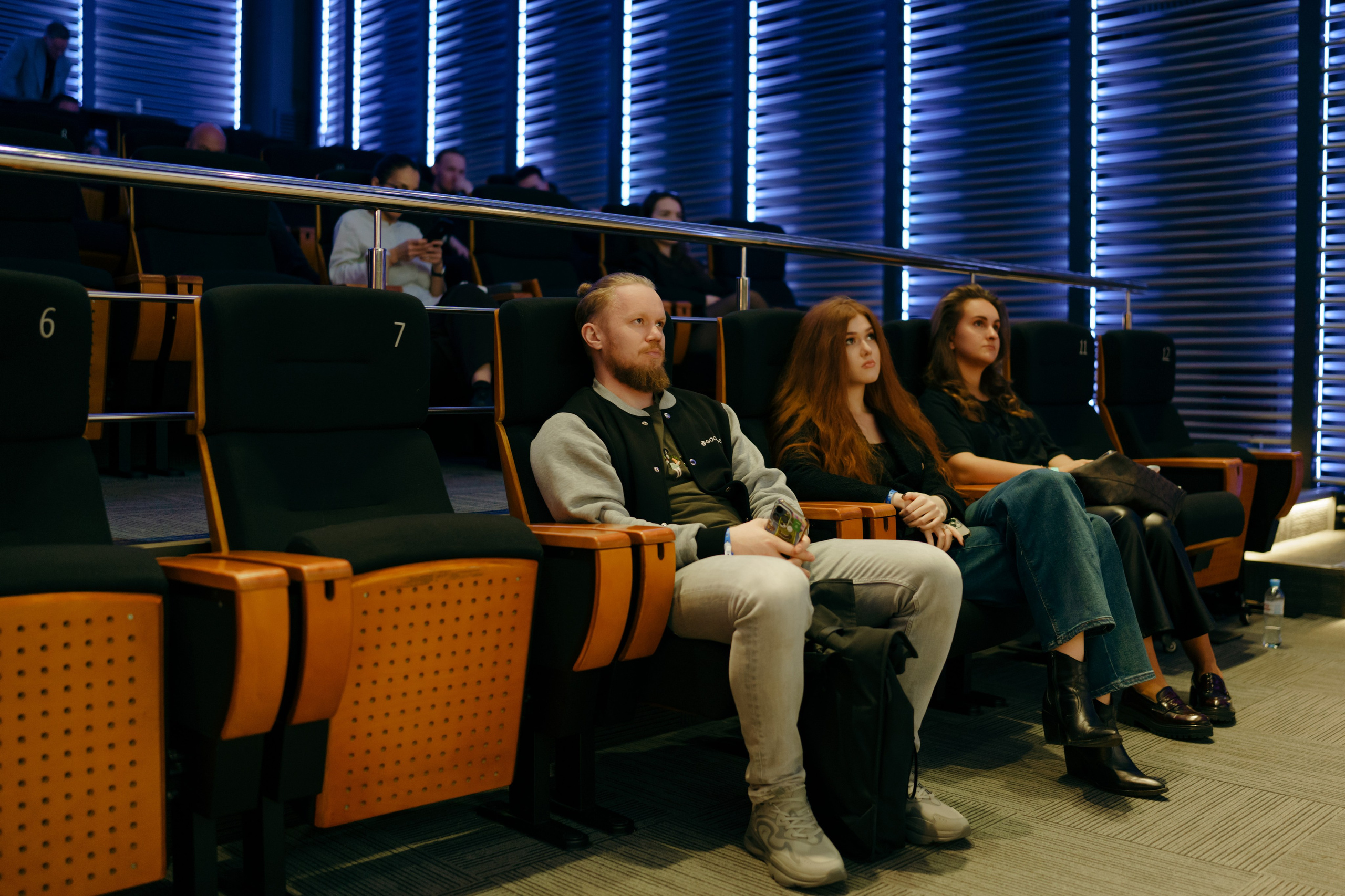 Репортажный фотограф на конференцию в Москве. Репортажный фотограф в Москве Саша Дружинина