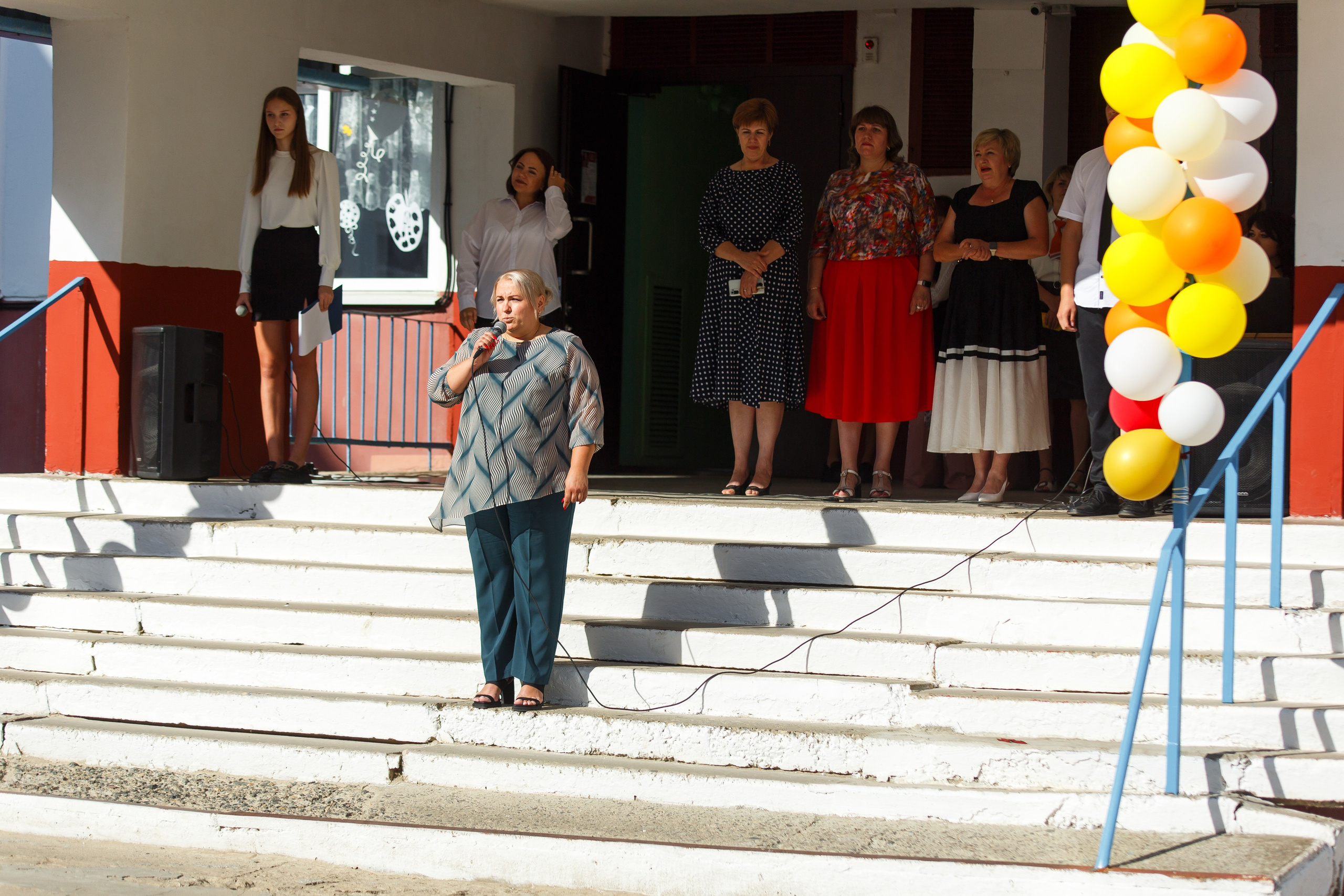 01 СЕНТЯБРЯ 2024 (МБОУ г. Мценска «Средняя школа № 9»). Профессиональный фотограф в Мценске и Орловской области