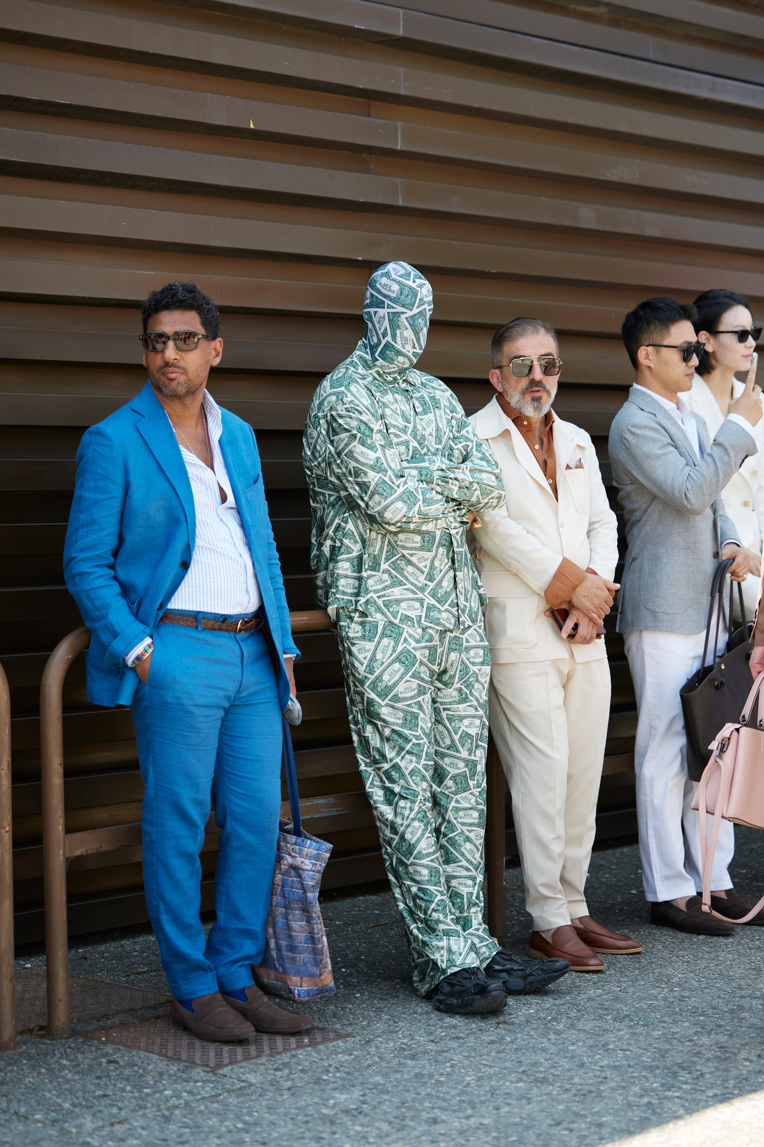 Piti Uomo 108 Day 2. Photographer in Milan Ivan Goncharov