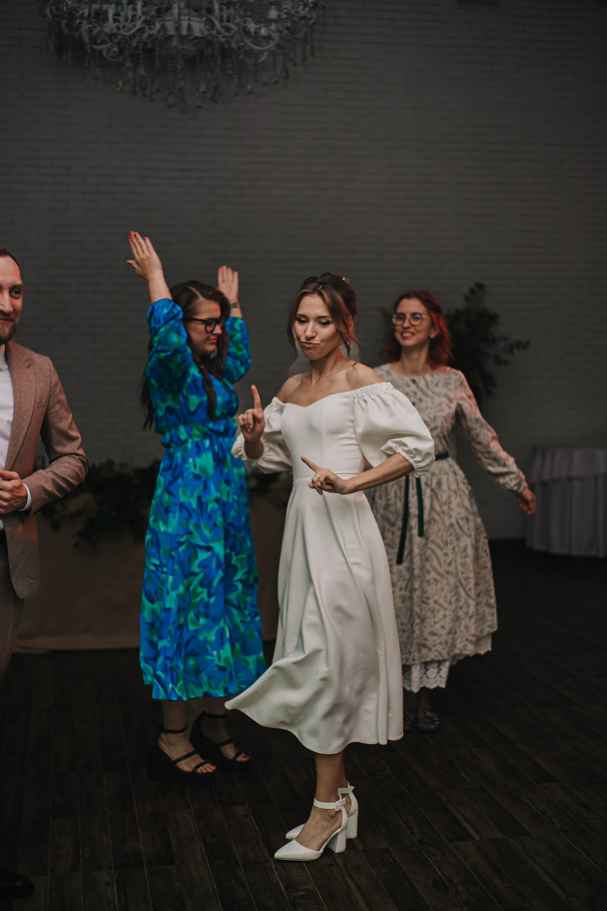 Вячеслав и Анастасия (пакет «Весь день»). Фотограф Дарья Маташкова