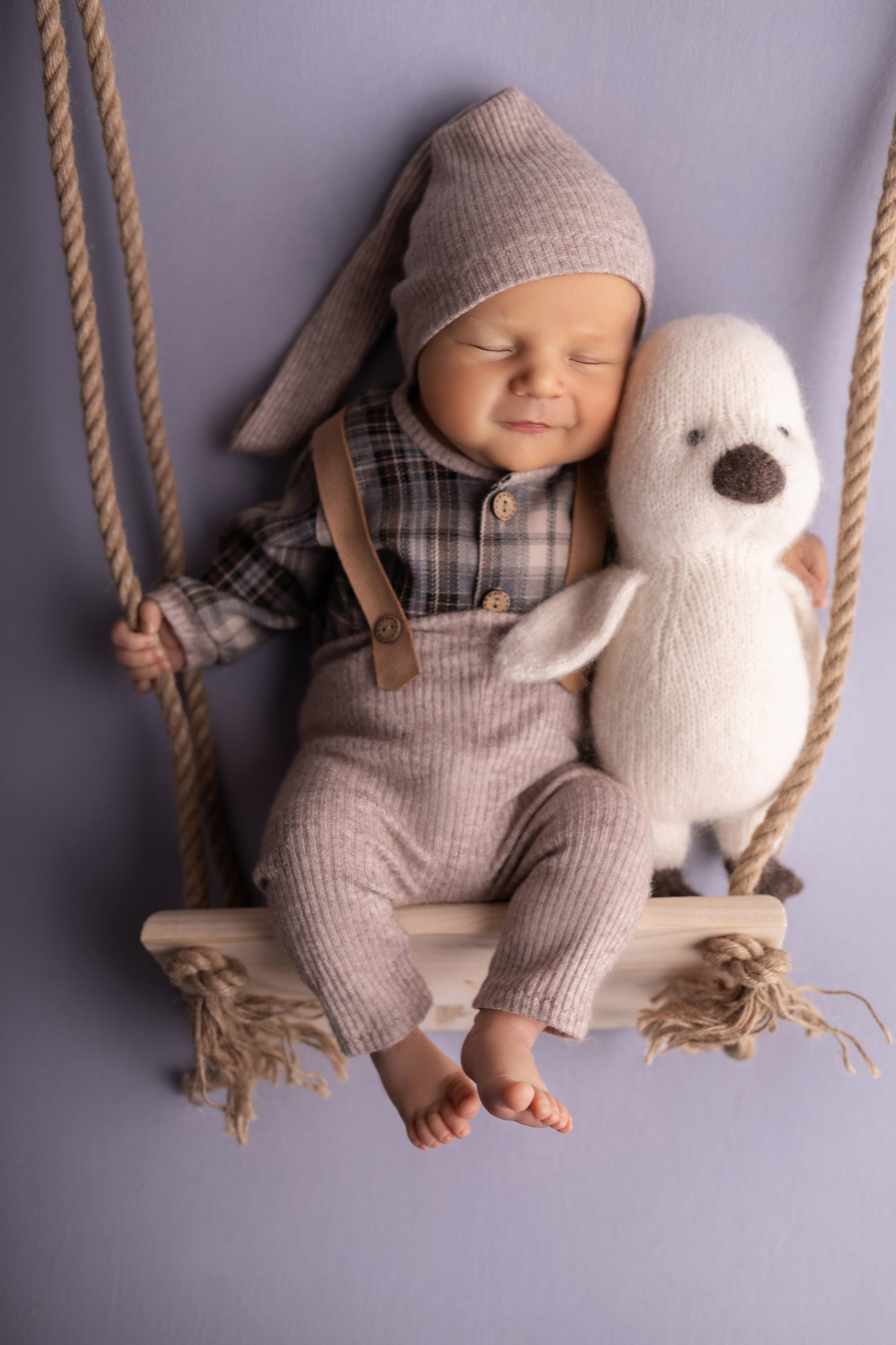 Классическая фотосессия малыша. Фотограф новорожденных малышей в Омске и Омской области Эльвира Камаева