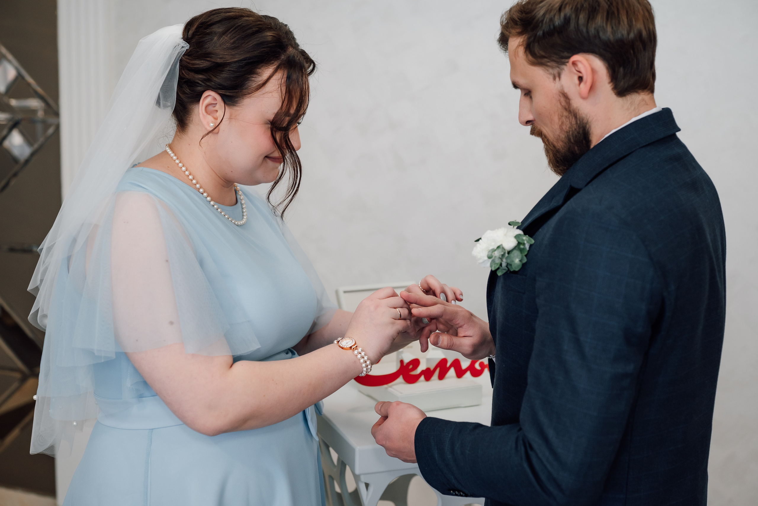 Свадьбы: ЗАГС. Фотограф Вероника Чермных