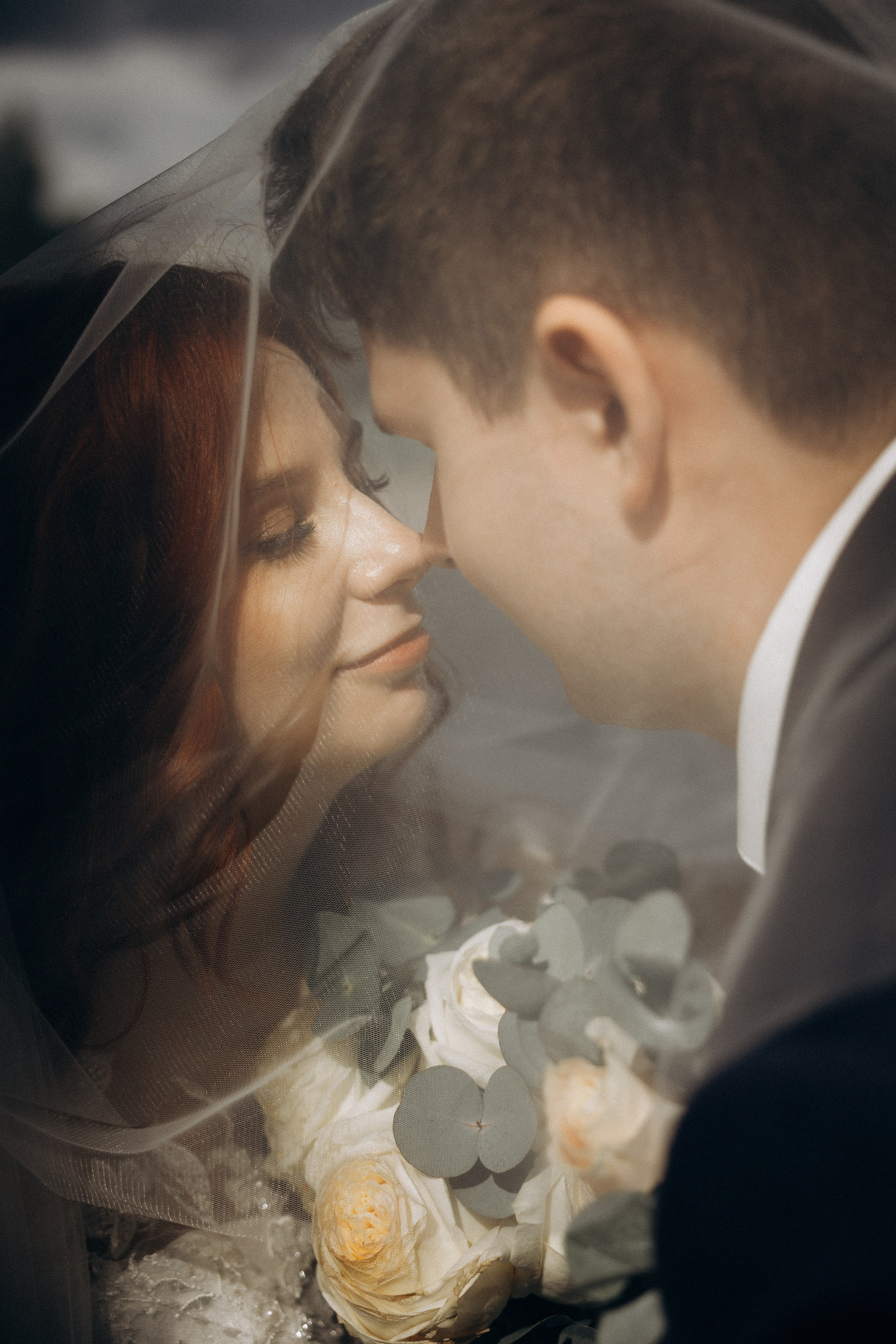 Фотосессия свадьбы Ивана и Александры в парке Горки Ленинские