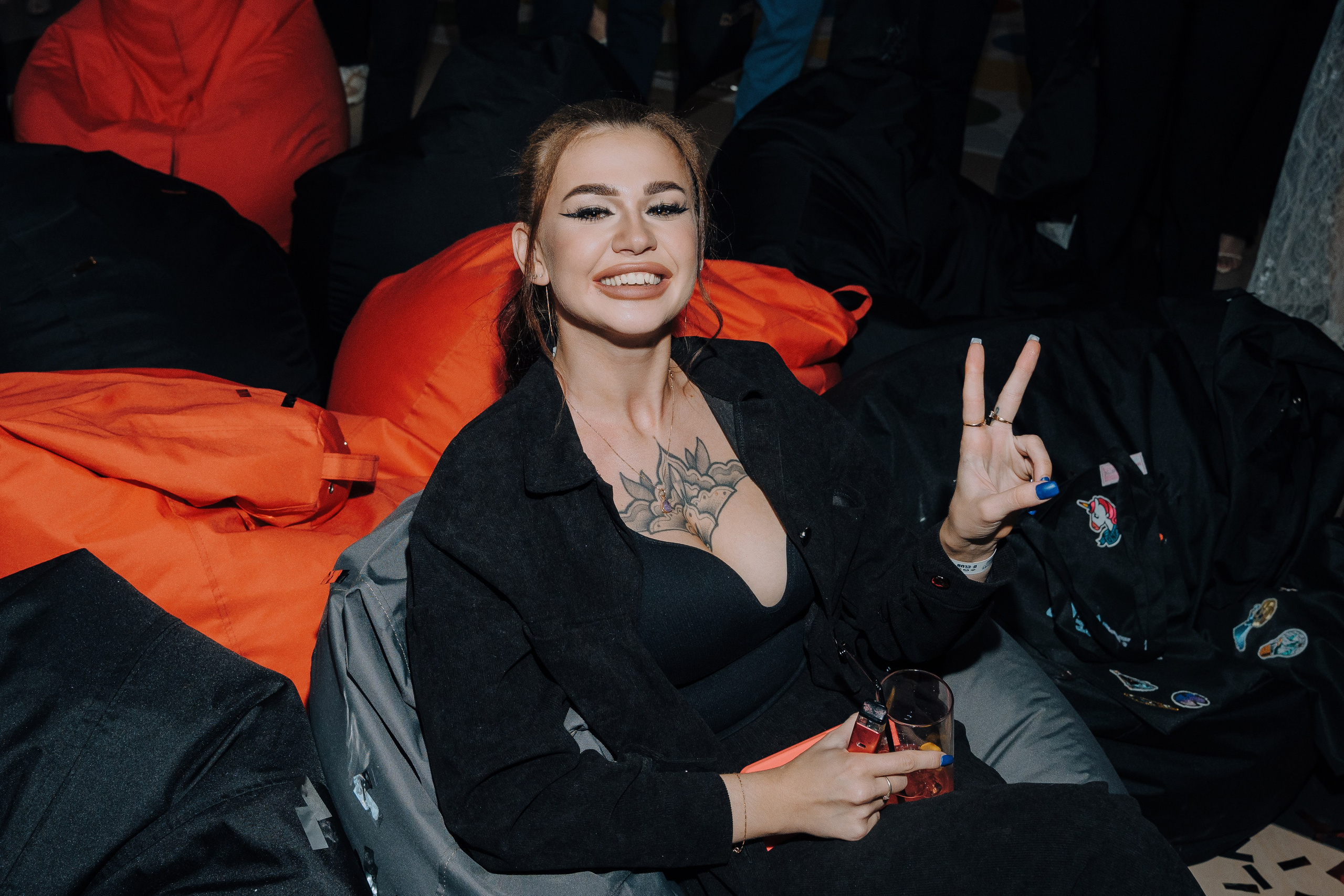 20 ЛЕТ МЕГАПОЛИС ЧЕЛЯБИНСК ХЕДЛАЙНЕР ЕЛКА. Репортажный фотограф Зуев Роман г. Челябинск