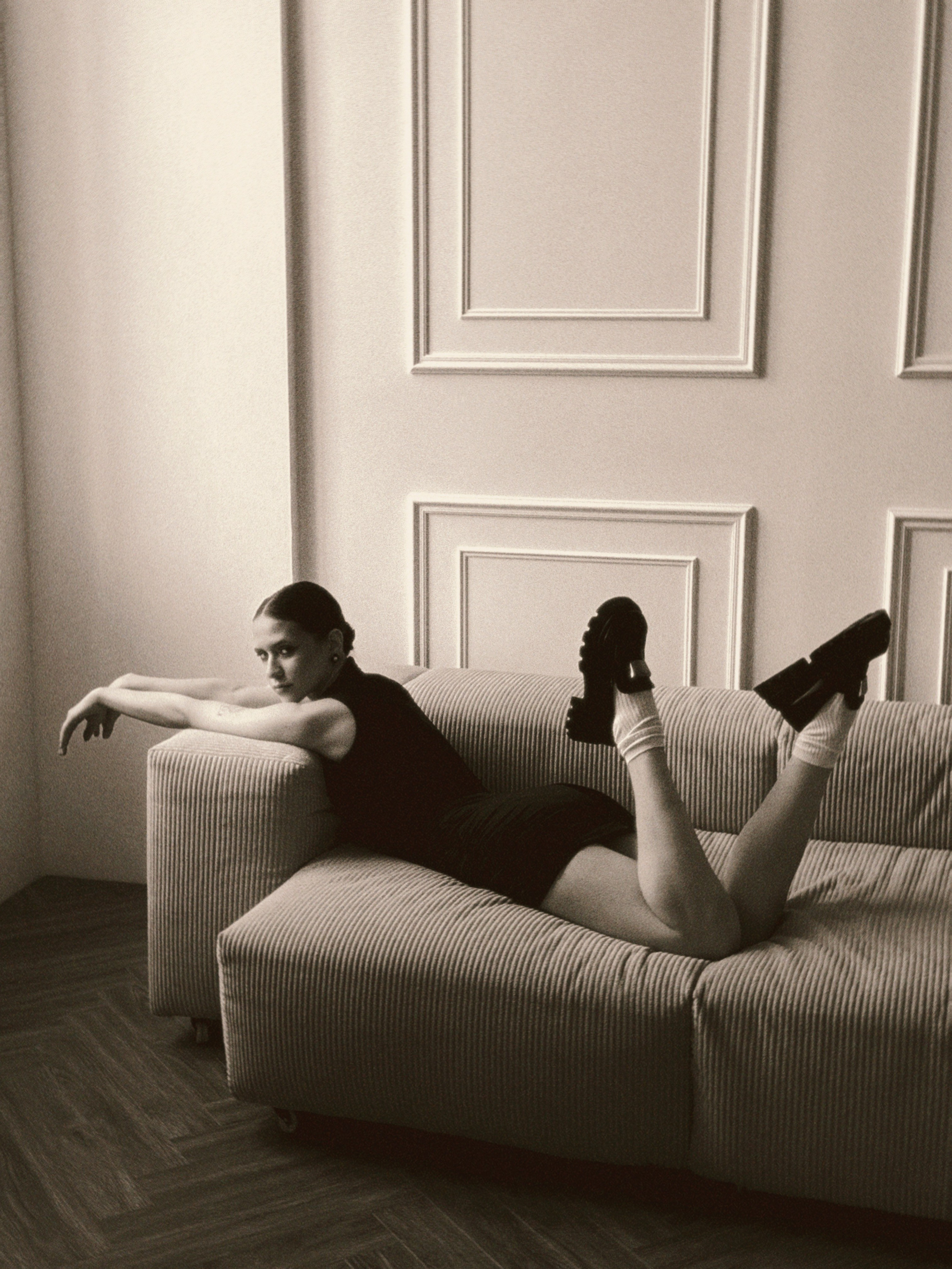 Студийный шик. Чувственный мобильный фотограф в Казани и Сочи Дьяченко Дарья