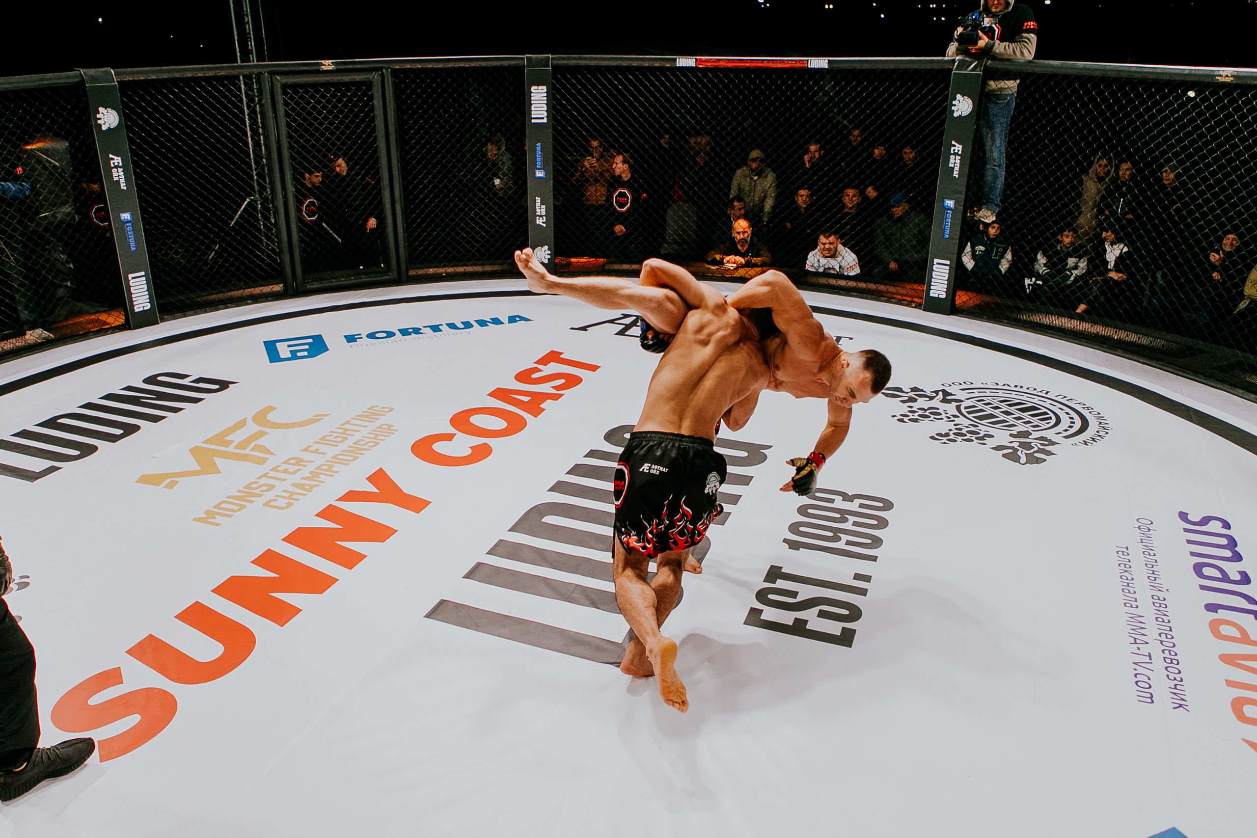 MMA SERIES 56. Репортажный фотограф в Сочи Дмитрий Ветринский