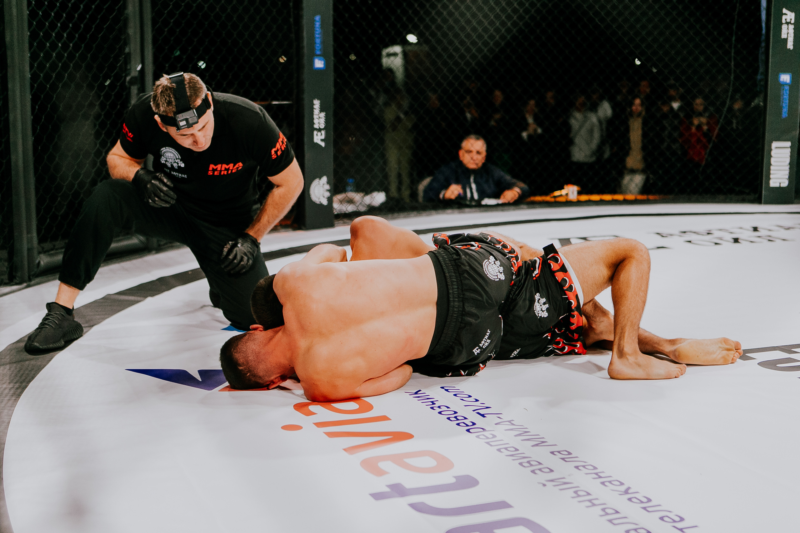 MMA SERIES 56. Репортажный фотограф в Сочи Дмитрий Ветринский