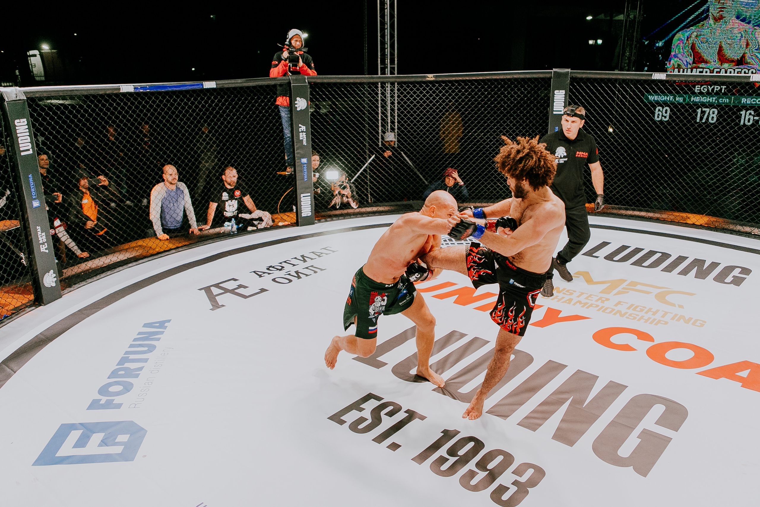 MMA SERIES 56. Репортажный фотограф в Сочи Дмитрий Ветринский