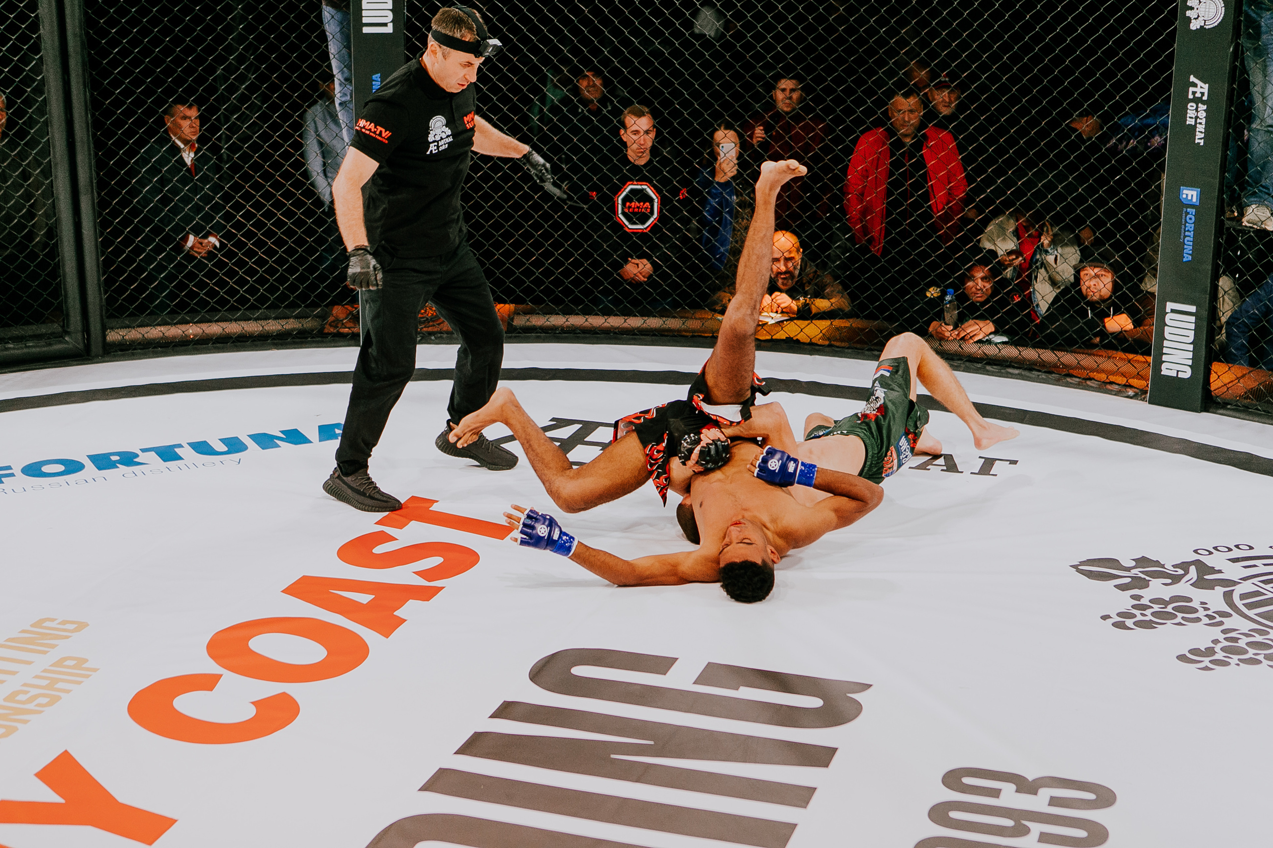 MMA SERIES 56. Репортажный фотограф в Сочи Дмитрий Ветринский