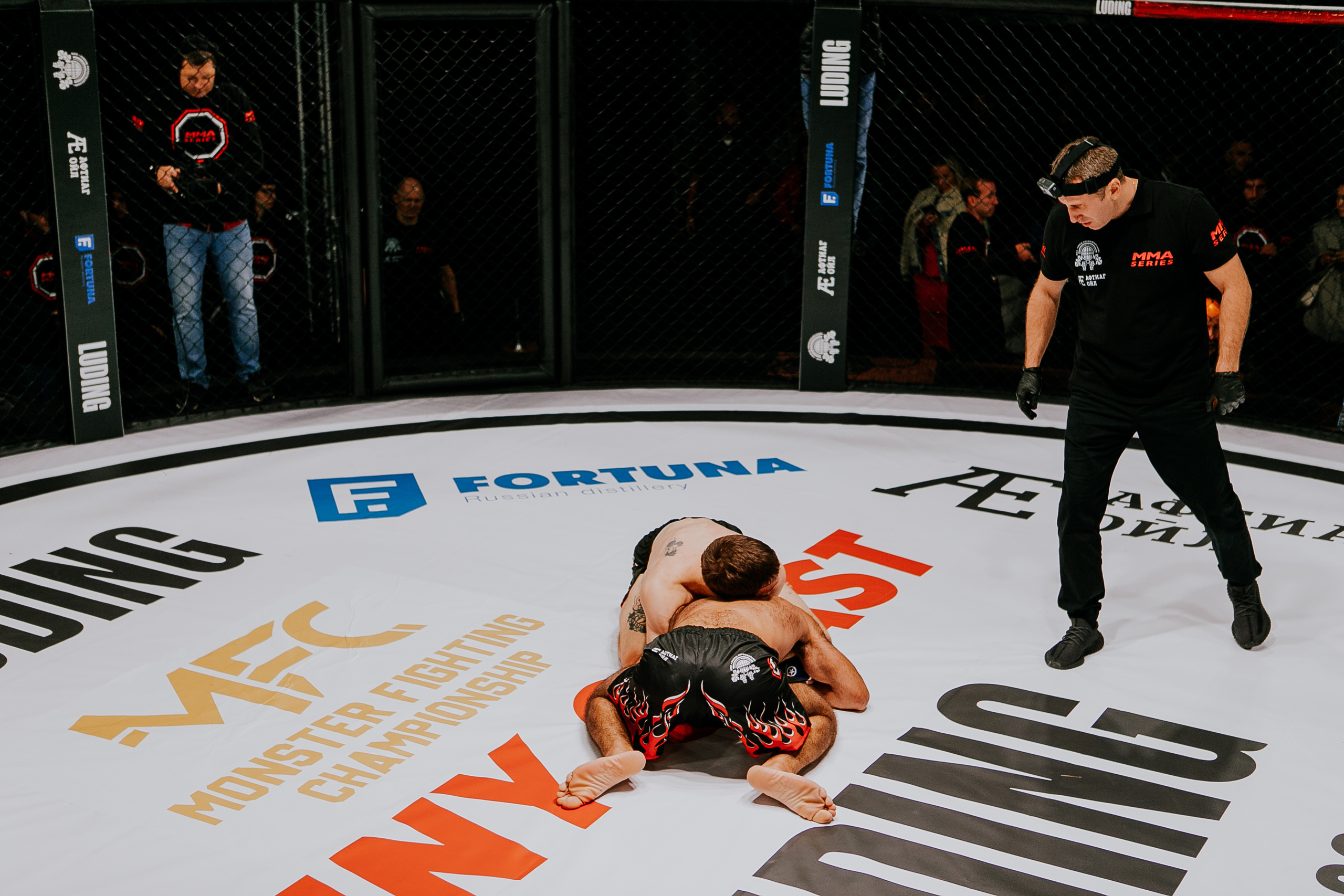 MMA SERIES 56. Репортажный фотограф в Сочи Дмитрий Ветринский