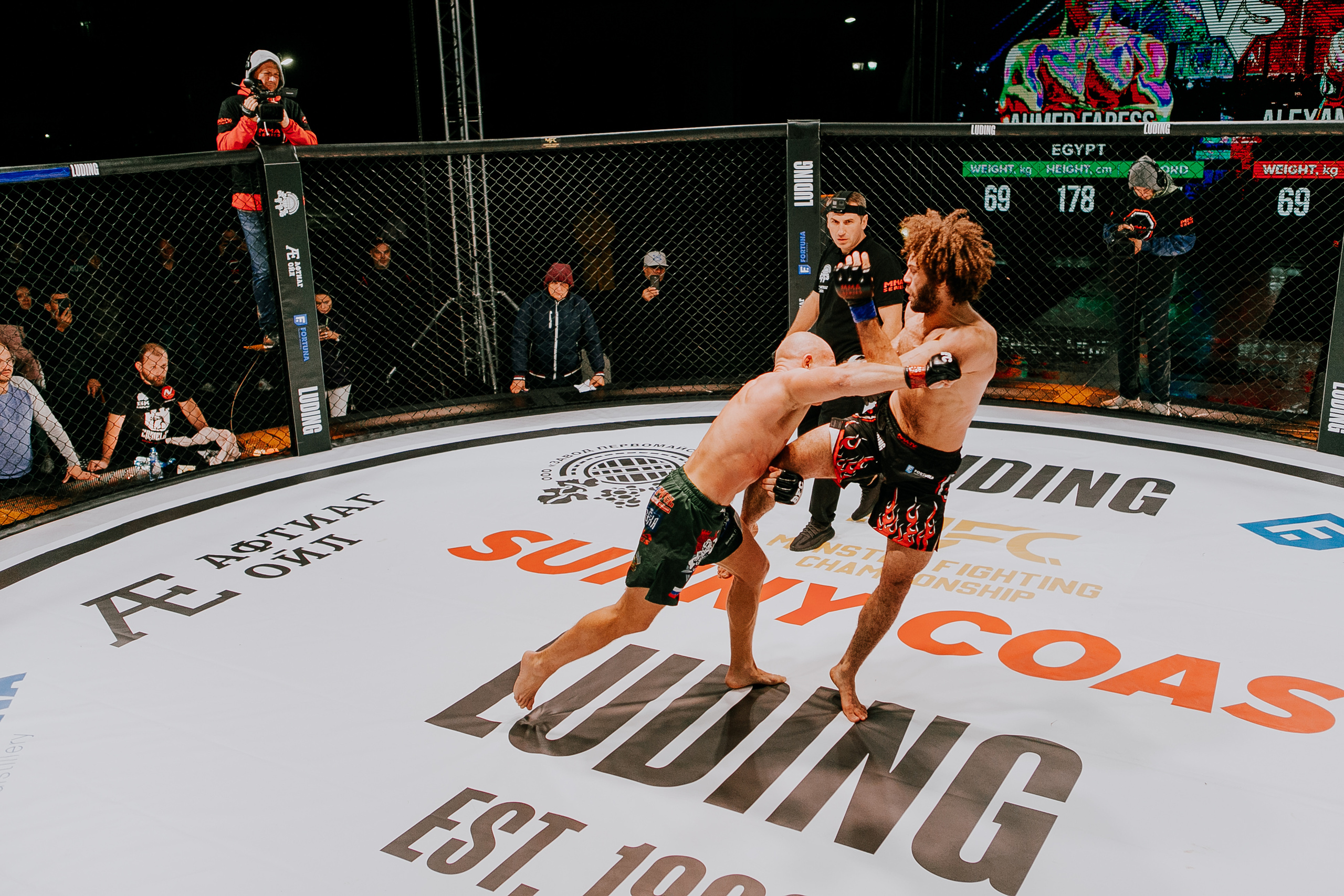 MMA SERIES 56. Репортажный фотограф в Сочи Дмитрий Ветринский