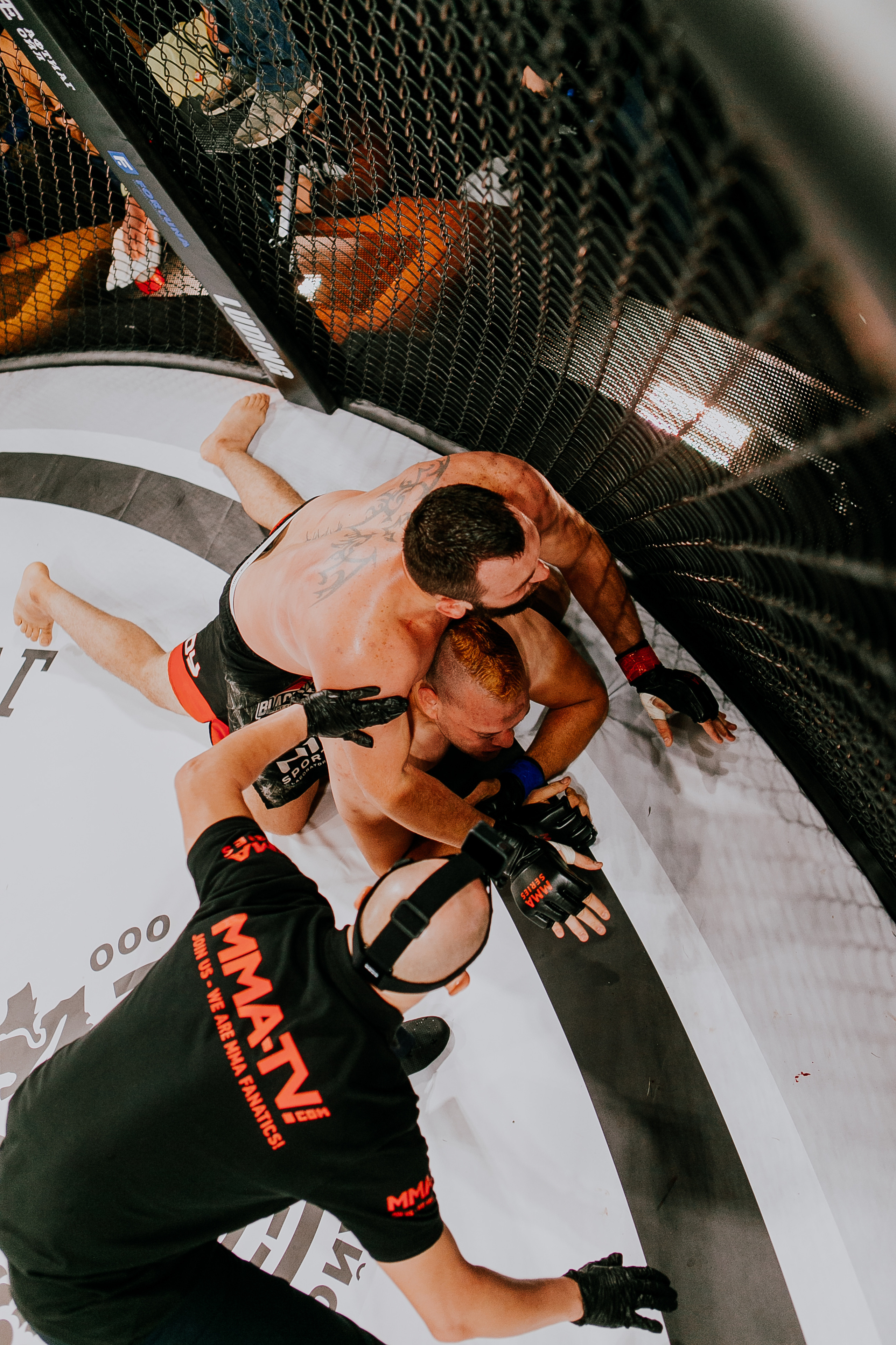 MMA SERIES 56. Репортажный фотограф в Сочи Дмитрий Ветринский