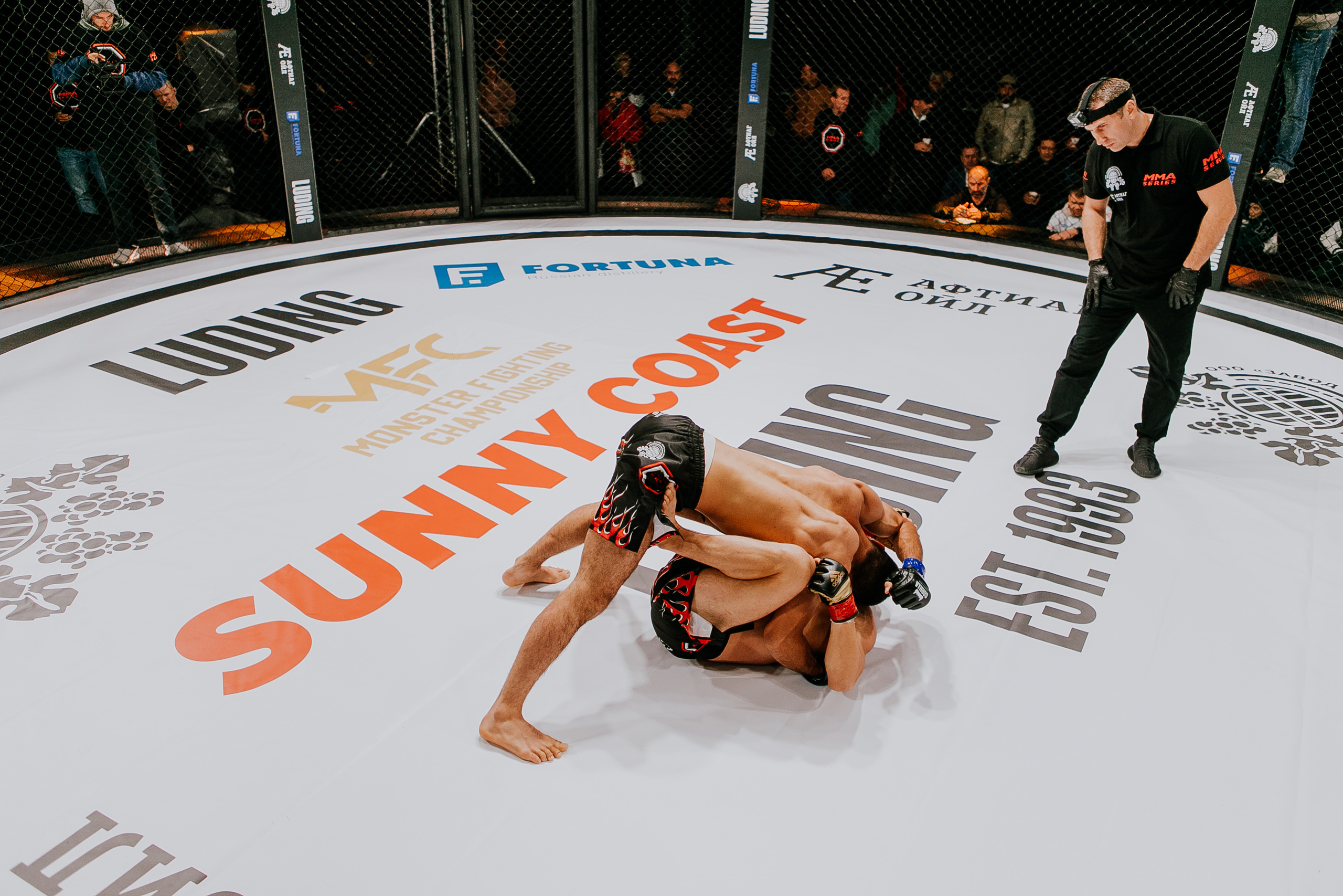 MMA SERIES 56. Репортажный фотограф в Сочи Дмитрий Ветринский