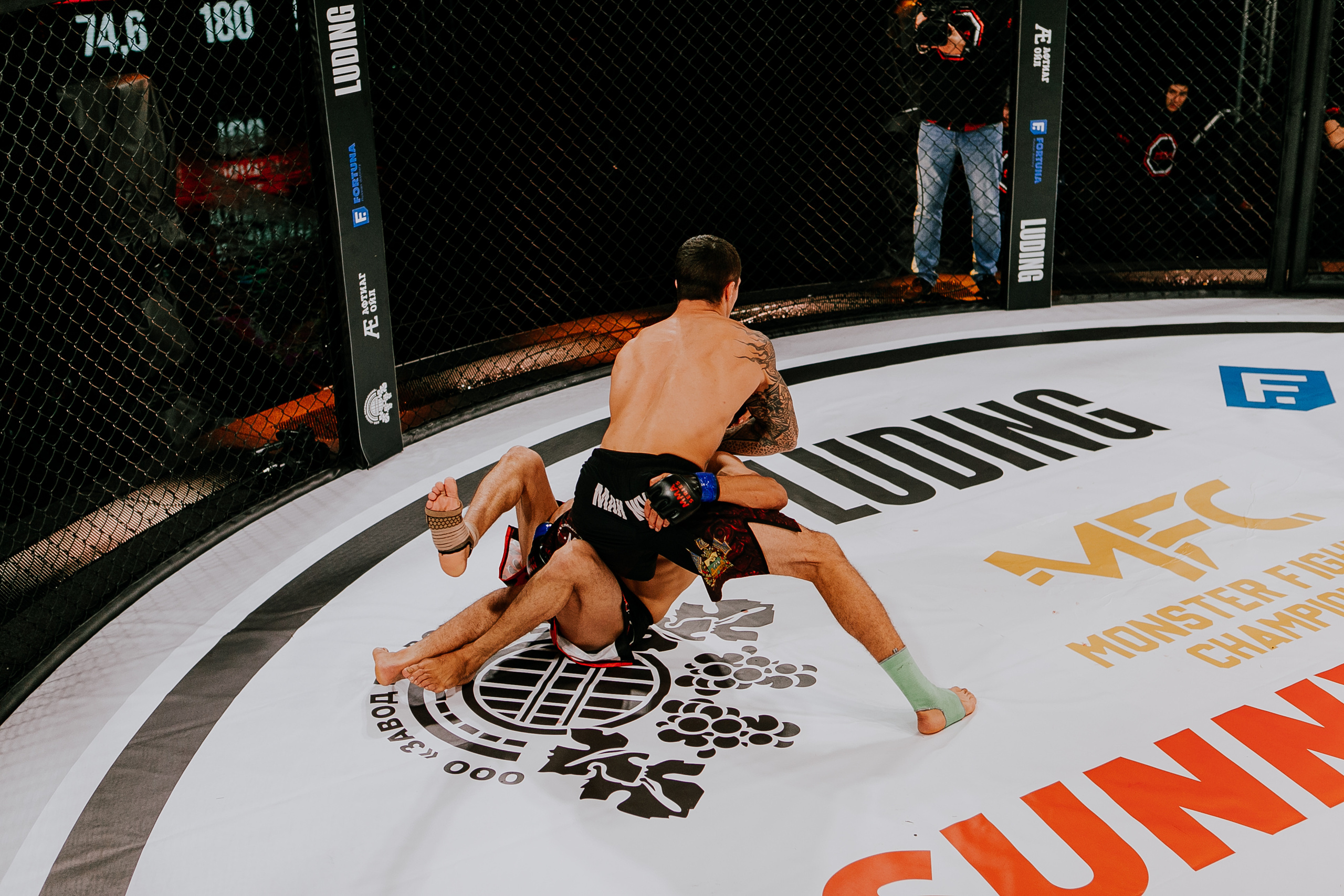 MMA SERIES 56. Репортажный фотограф в Сочи Дмитрий Ветринский