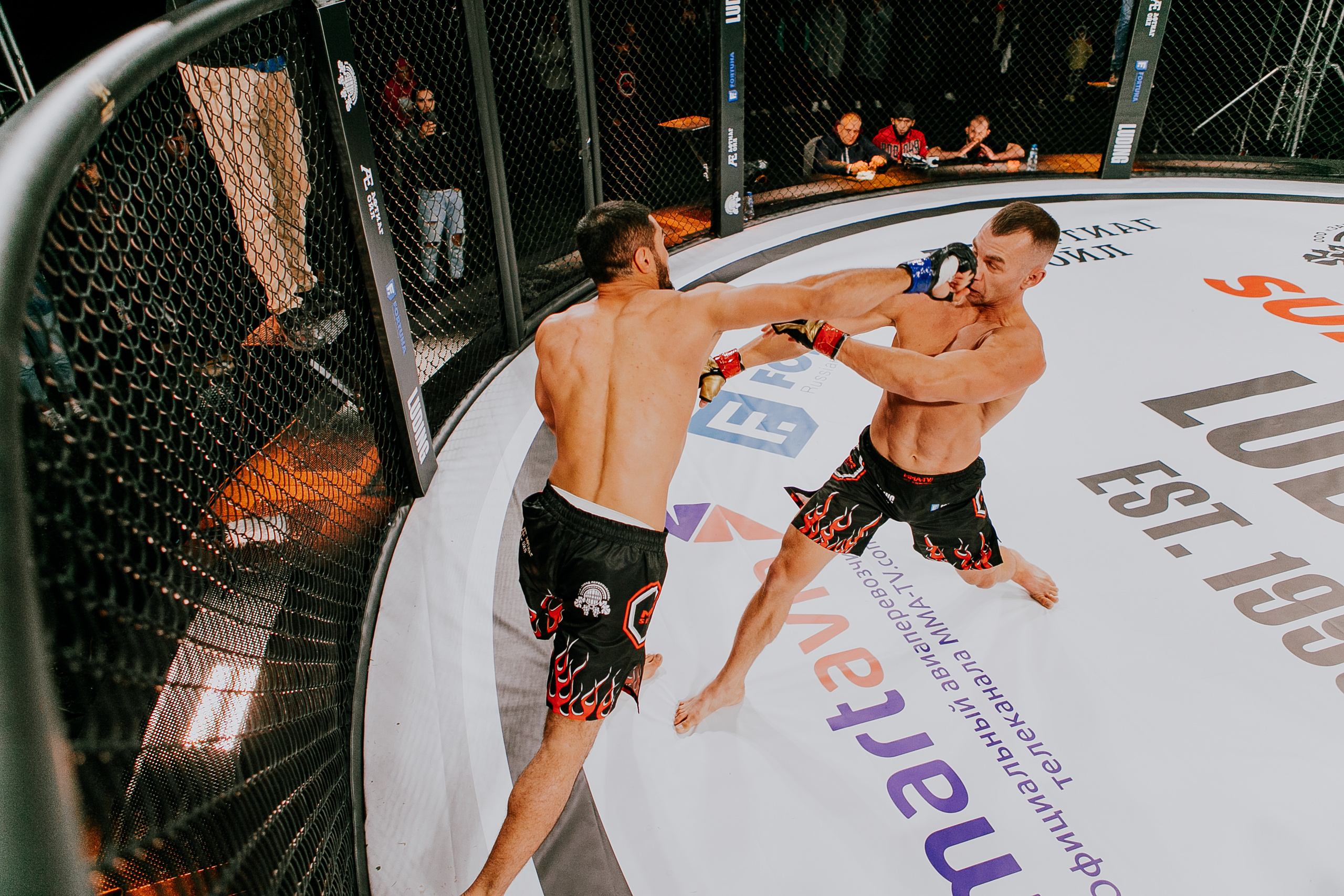 MMA SERIES 56. Репортажный фотограф в Сочи Дмитрий Ветринский