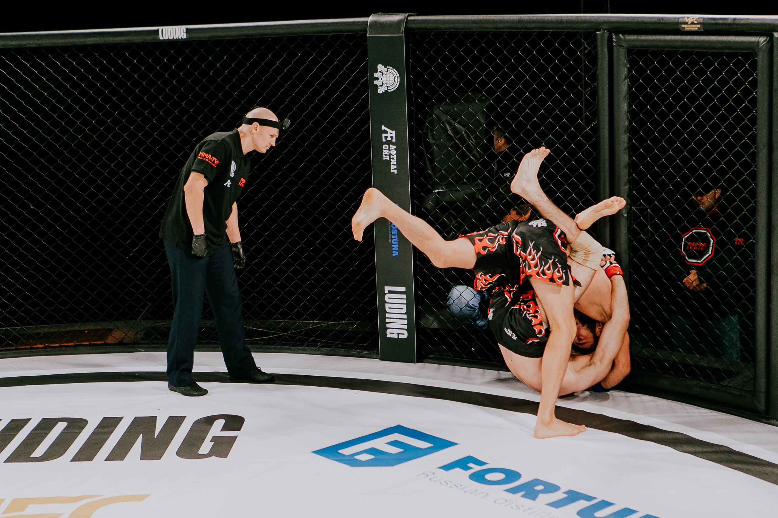 MMA SERIES 56. Репортажный фотограф в Сочи Дмитрий Ветринский