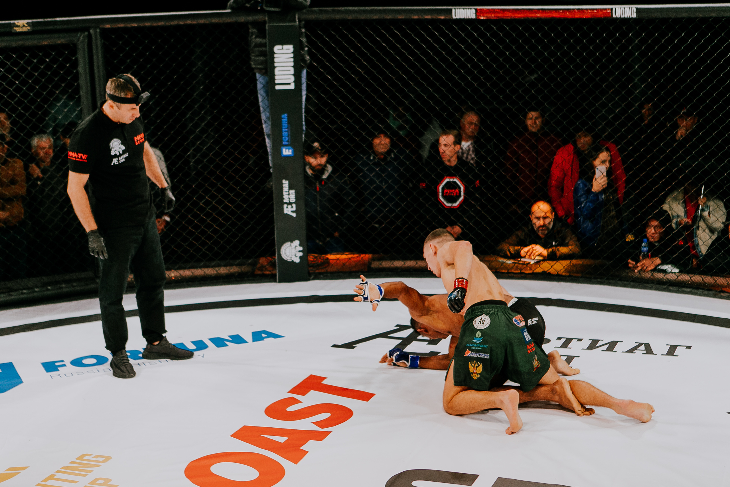 MMA SERIES 56. Репортажный фотограф в Сочи Дмитрий Ветринский