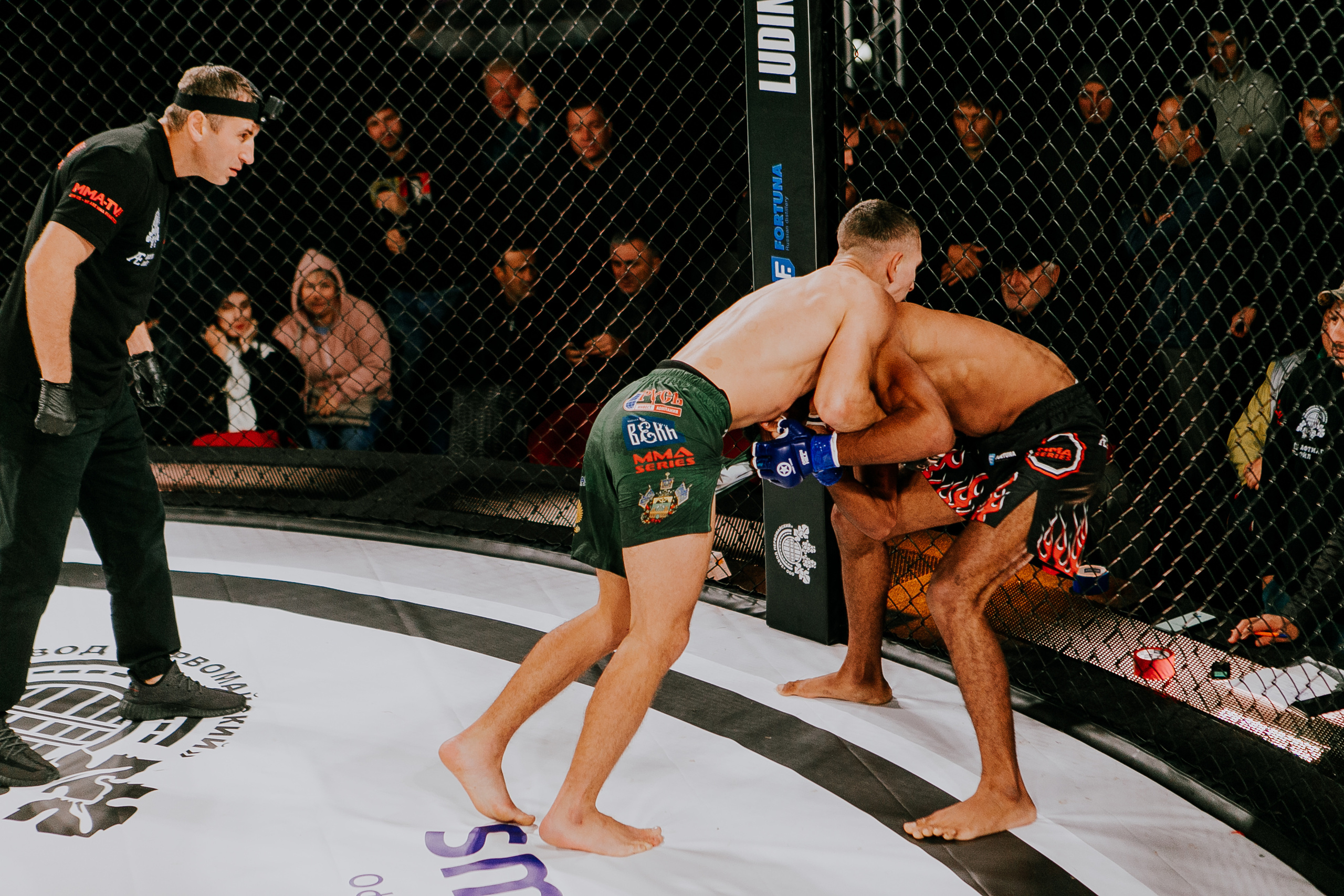 MMA SERIES 56. Репортажный фотограф в Сочи Дмитрий Ветринский