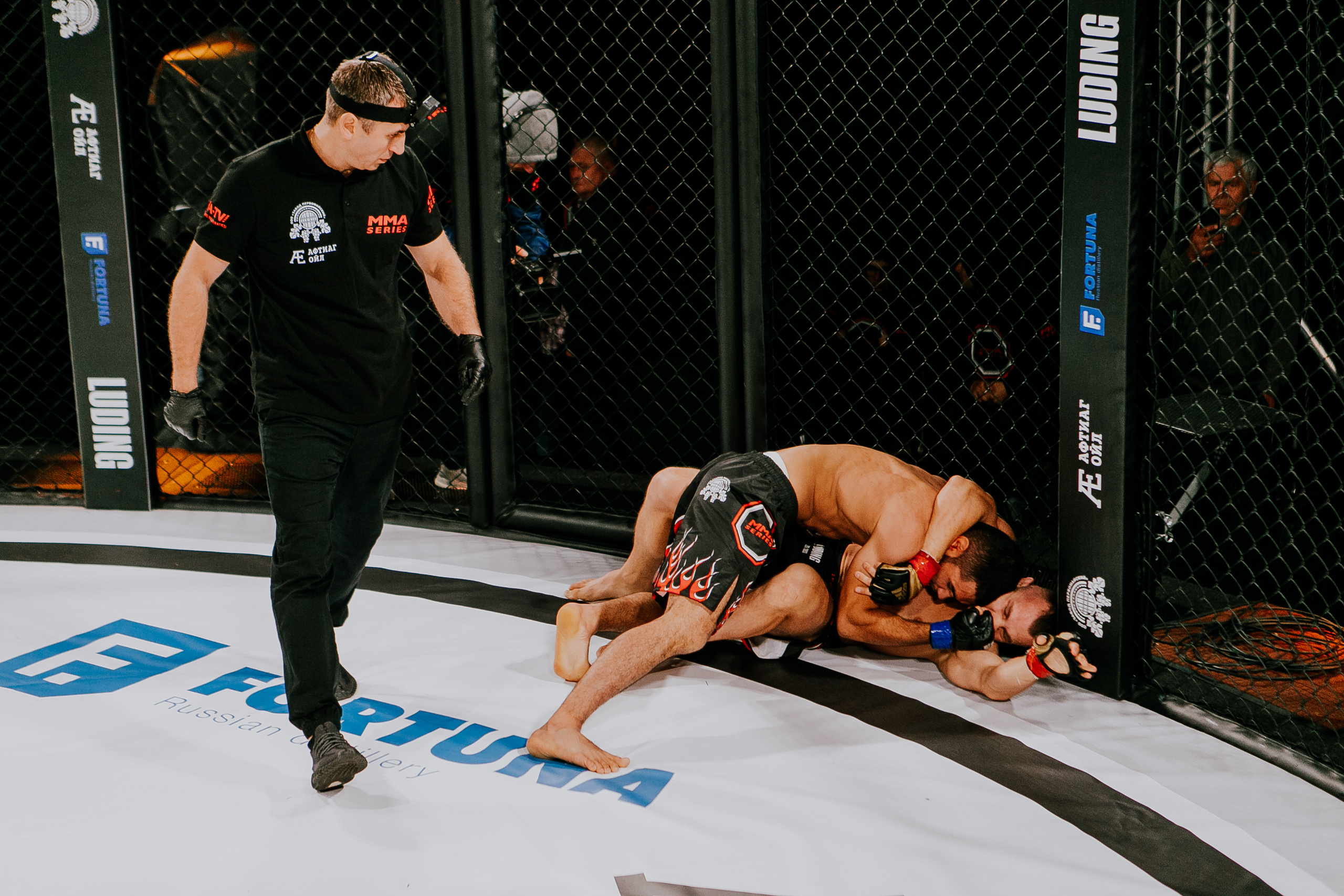 MMA SERIES 56. Репортажный фотограф в Сочи Дмитрий Ветринский