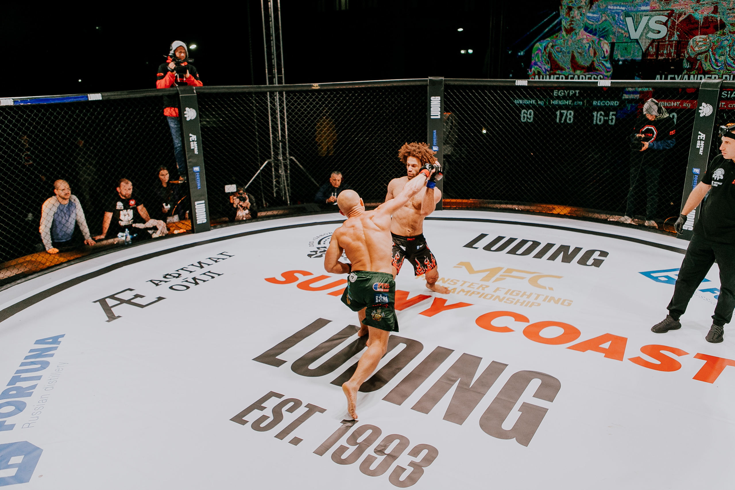 MMA SERIES 56. Репортажный фотограф в Сочи Дмитрий Ветринский