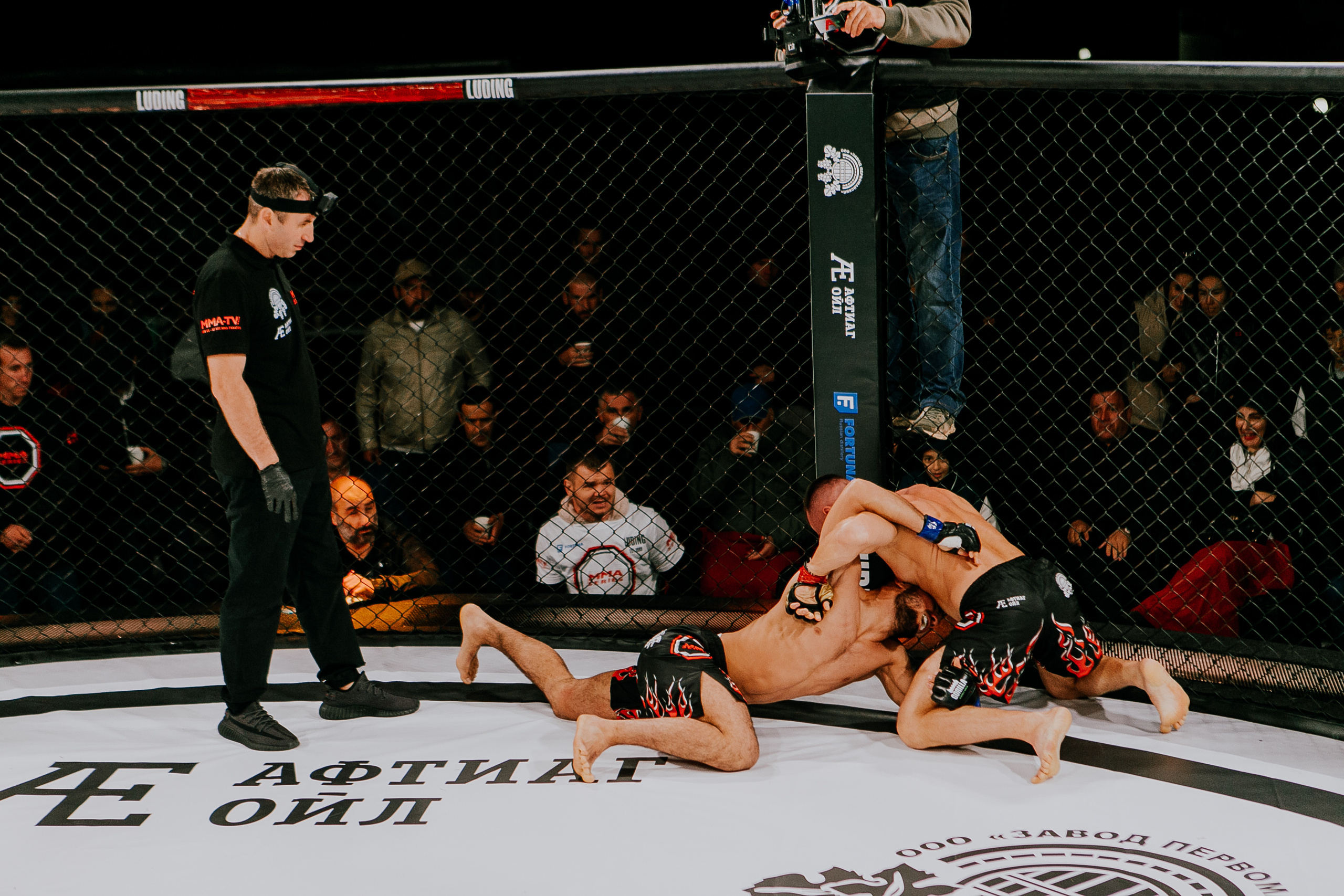 MMA SERIES 56. Репортажный фотограф в Сочи Дмитрий Ветринский