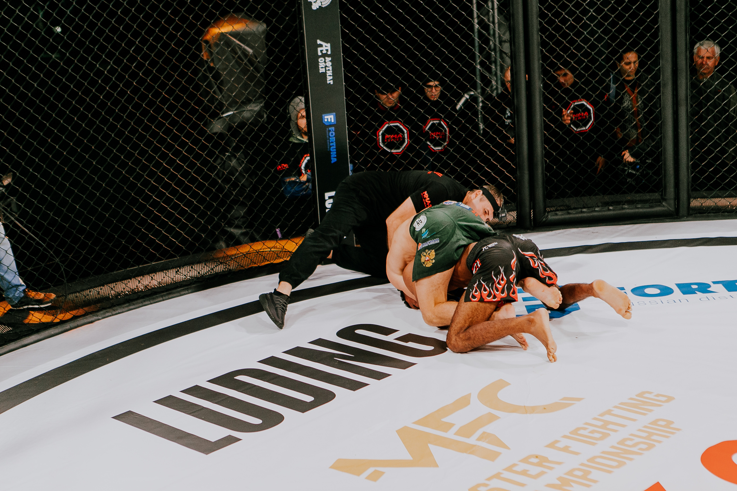 MMA SERIES 56. Репортажный фотограф в Сочи Дмитрий Ветринский