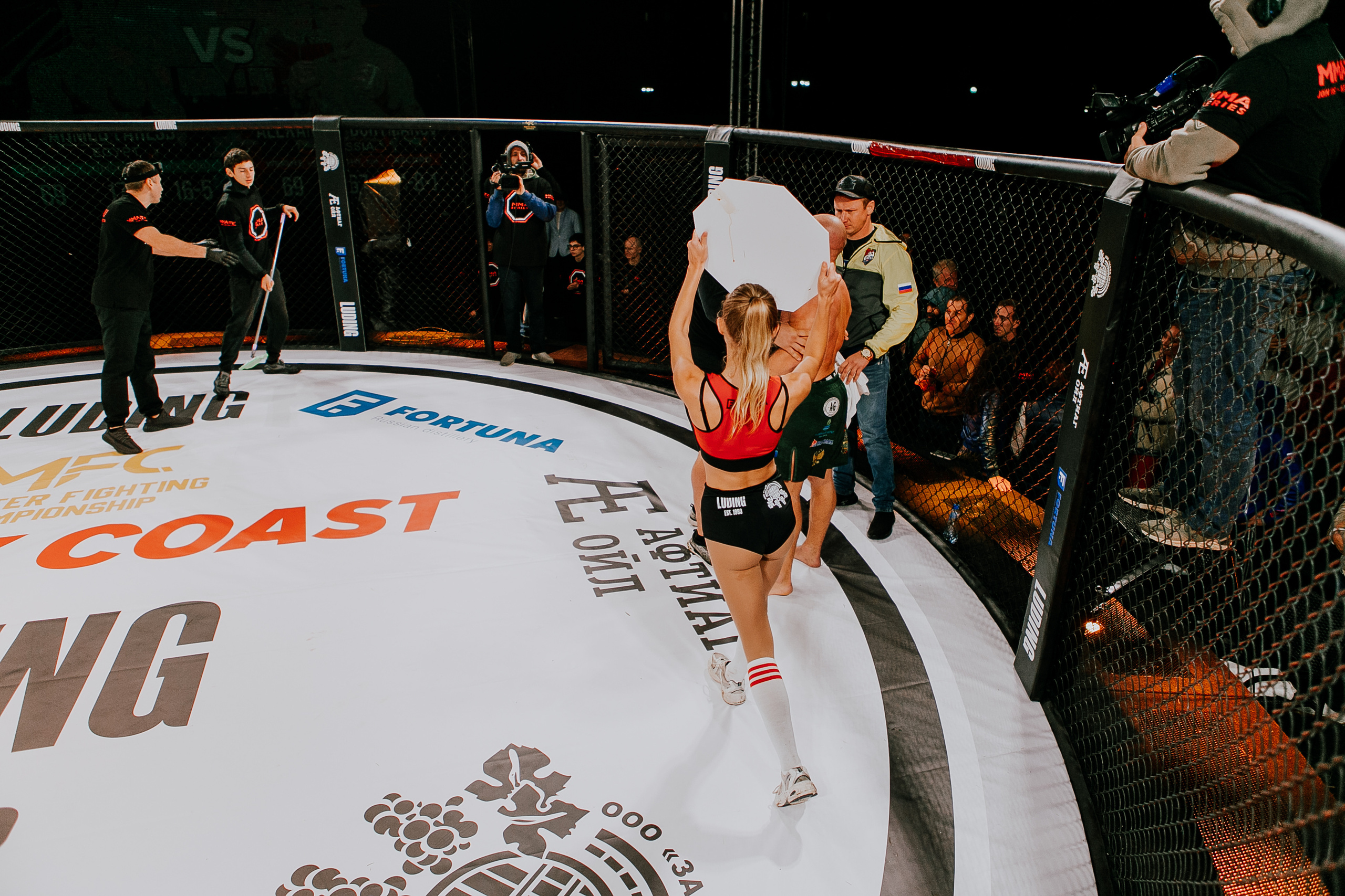 MMA SERIES 56. Репортажный фотограф в Сочи Дмитрий Ветринский