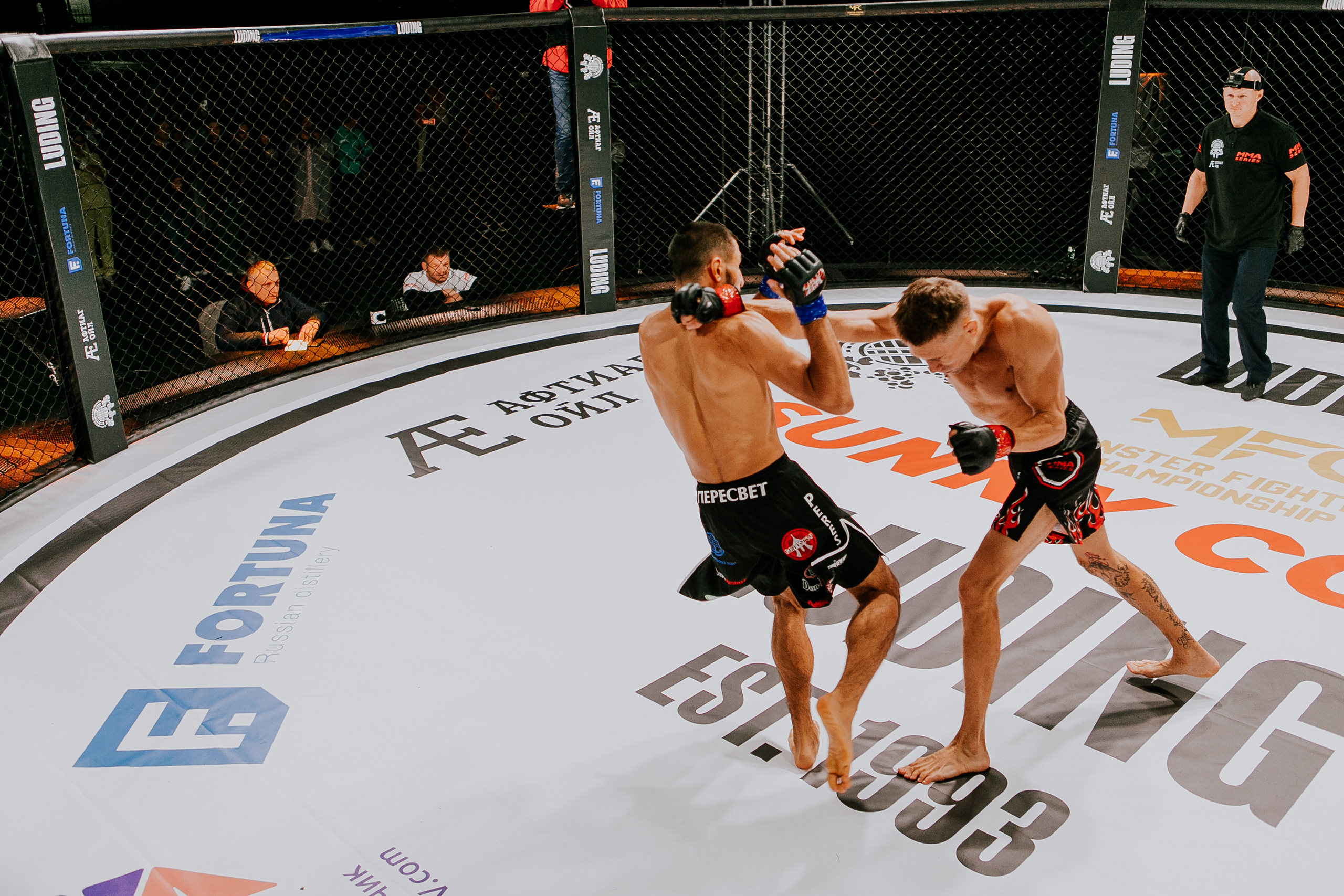 MMA SERIES 56. Репортажный фотограф в Сочи Дмитрий Ветринский