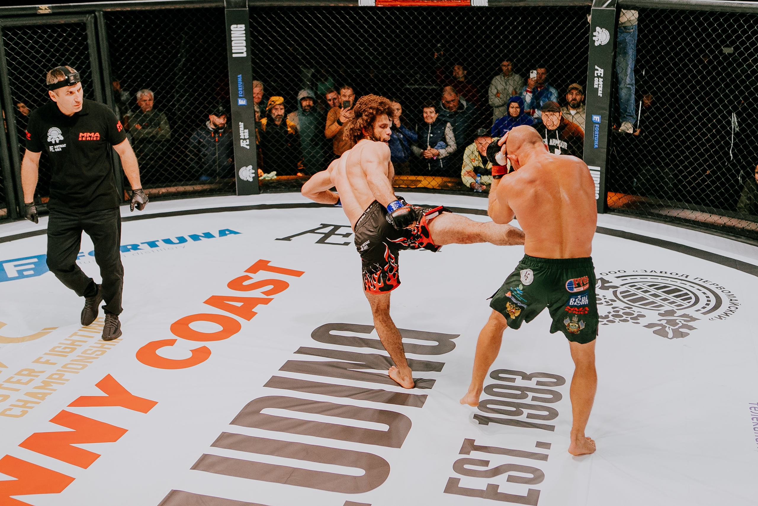 MMA SERIES 56. Репортажный фотограф в Сочи Дмитрий Ветринский