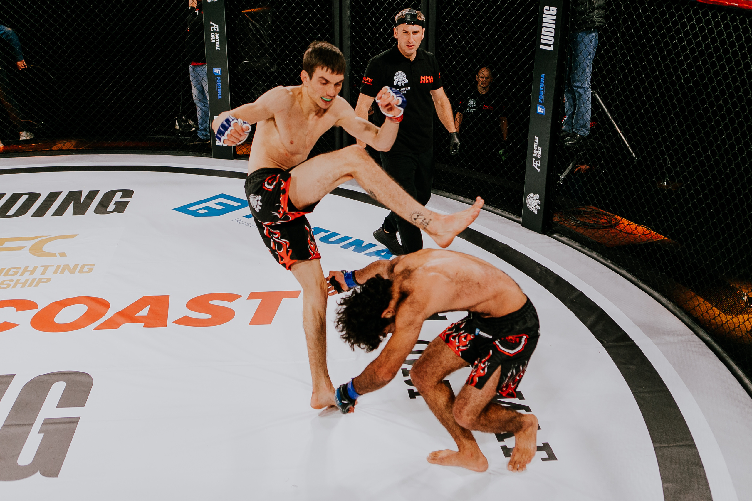 MMA SERIES 56. Репортажный фотограф в Сочи Дмитрий Ветринский