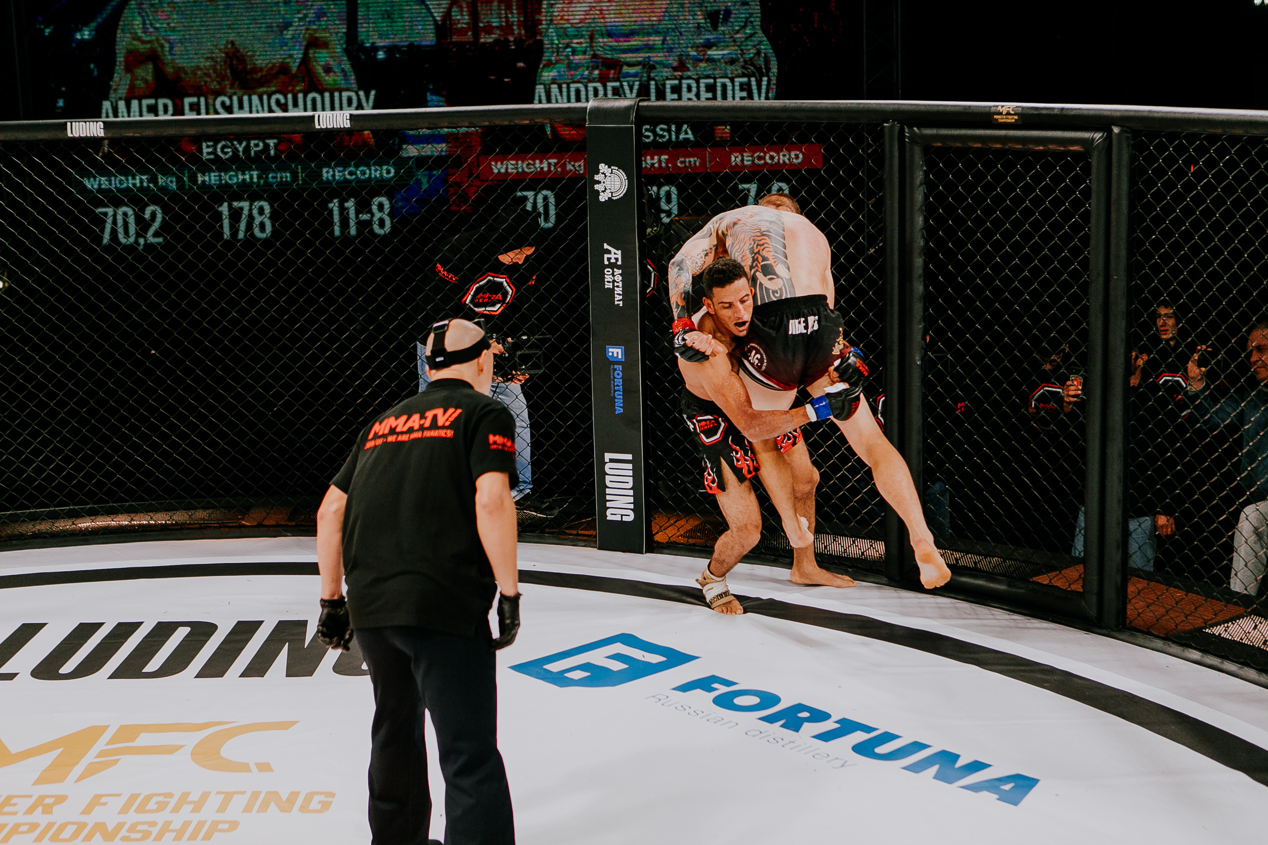 MMA SERIES 56. Репортажный фотограф в Сочи Дмитрий Ветринский