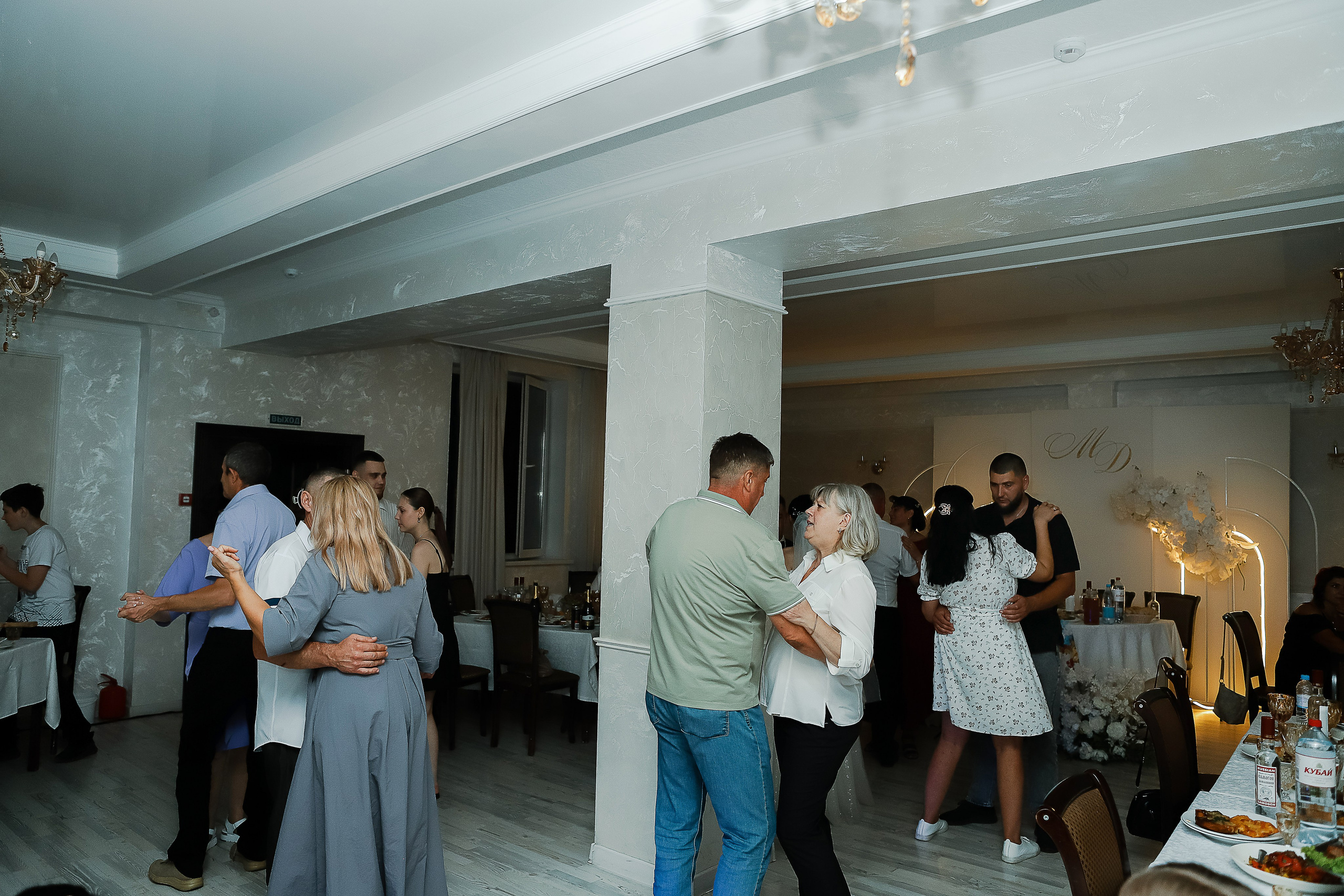 Максим и Дарья. Свадебный фотограф Евгения Фролова г. Каменск-Шахтинский, Донецк, Ростов